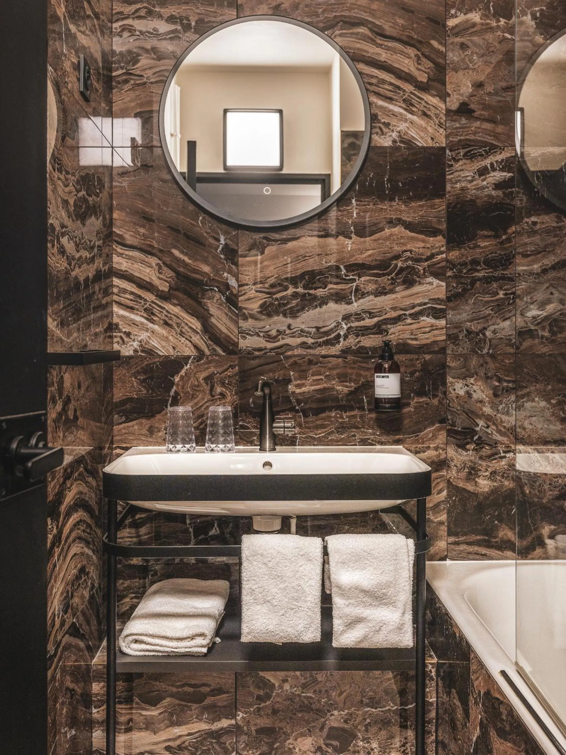 Bathroom in Maisons du Monde Hôtel & Suites - La Rochelle Vieux Port