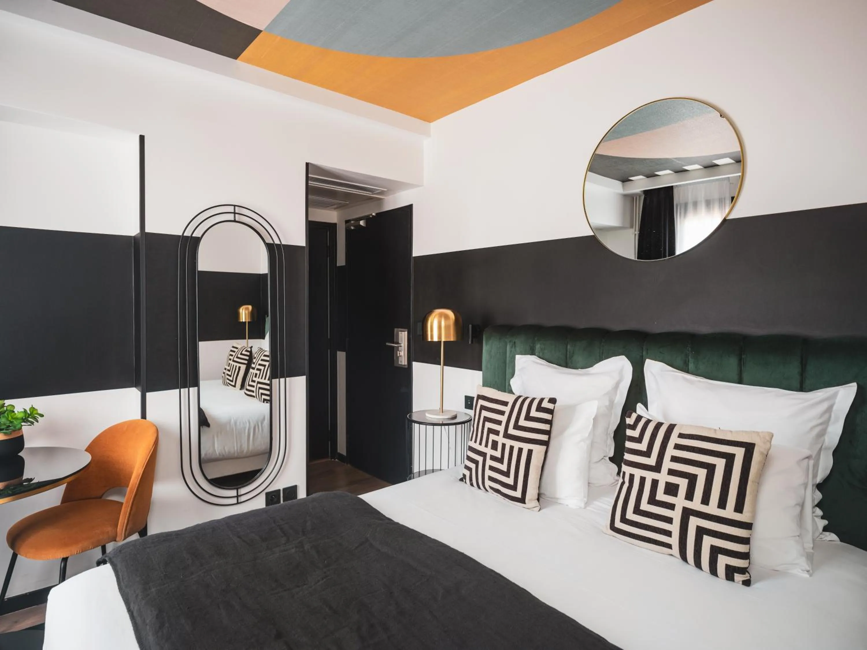 Bedroom, Bed in Maisons du Monde Hôtel & Suites - La Rochelle Vieux Port