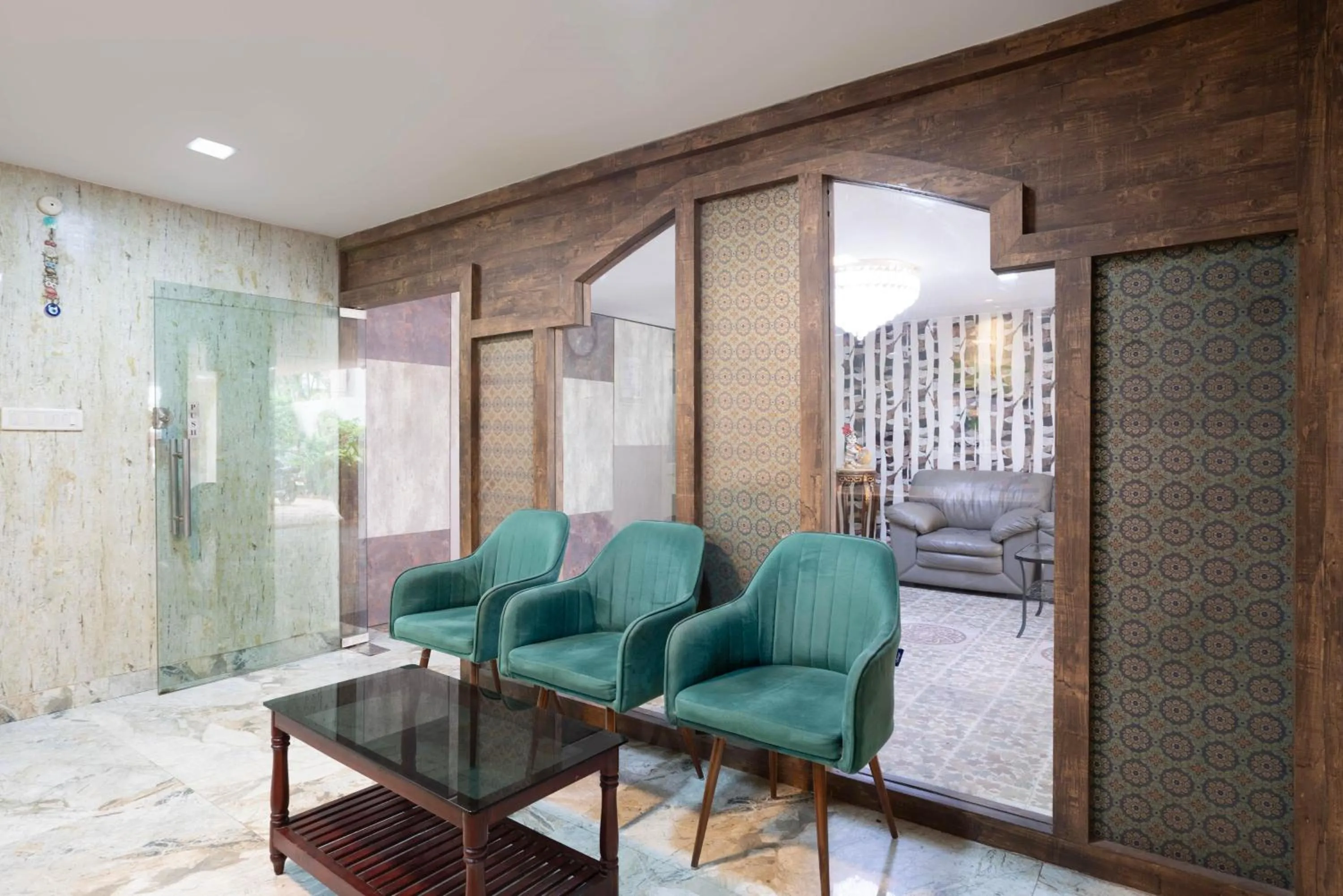 Seating area in Treebo Srico, Banjara Hills