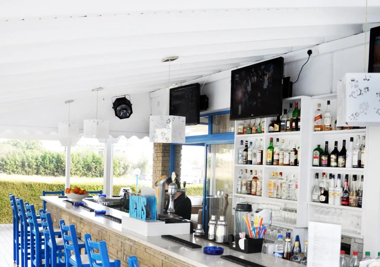 Lounge or bar in Tasmaria Aparthotel