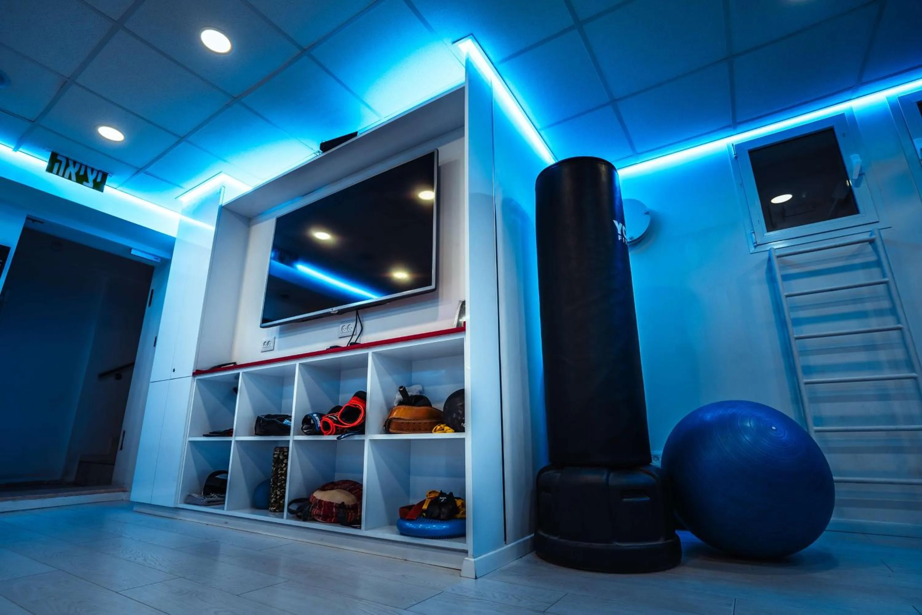 Fitness centre/facilities in Best Western Regency Suites
