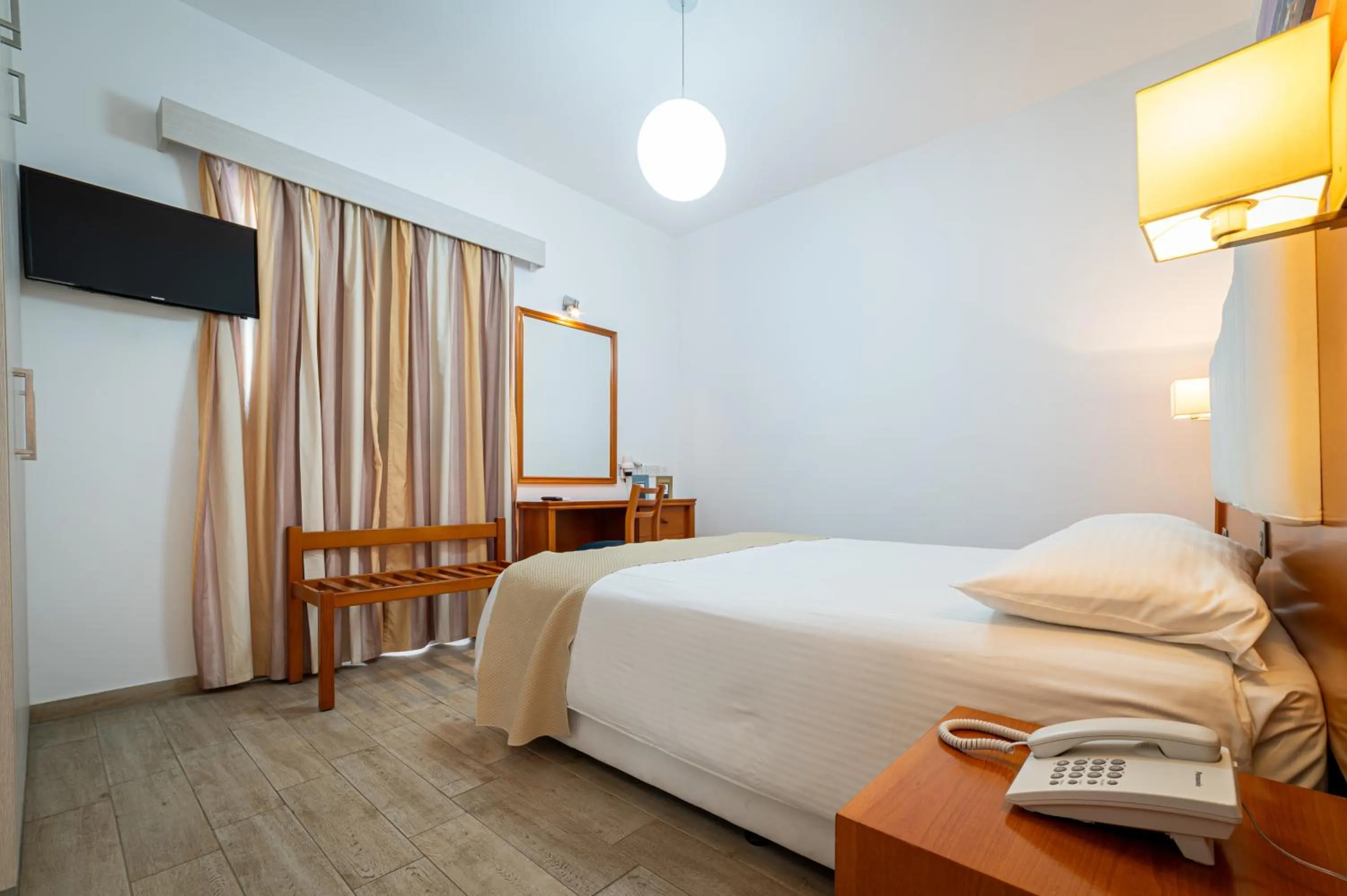 Bed in Kefalos Beach Tourist Village