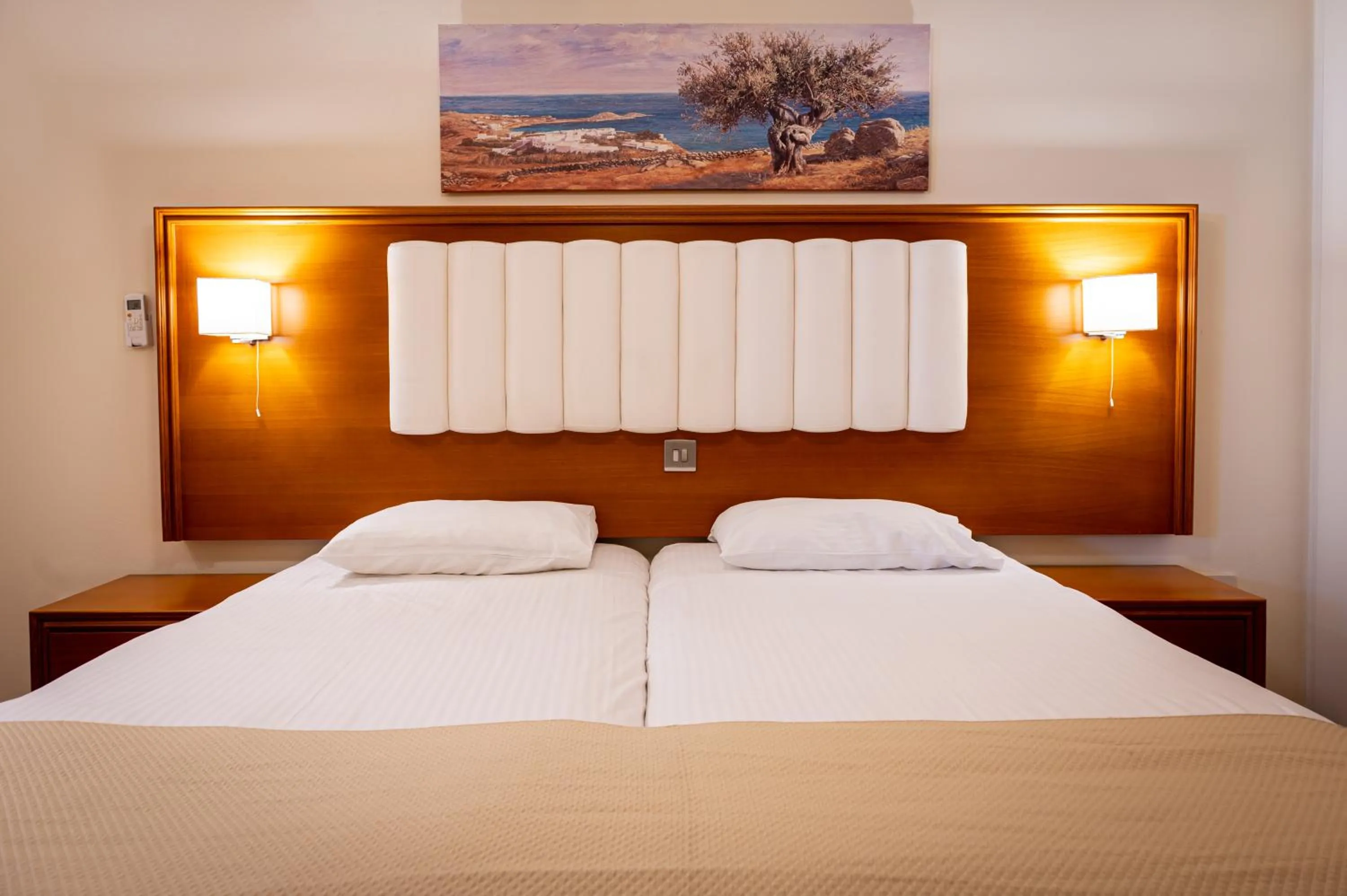 Bed in Kefalos Beach Tourist Village