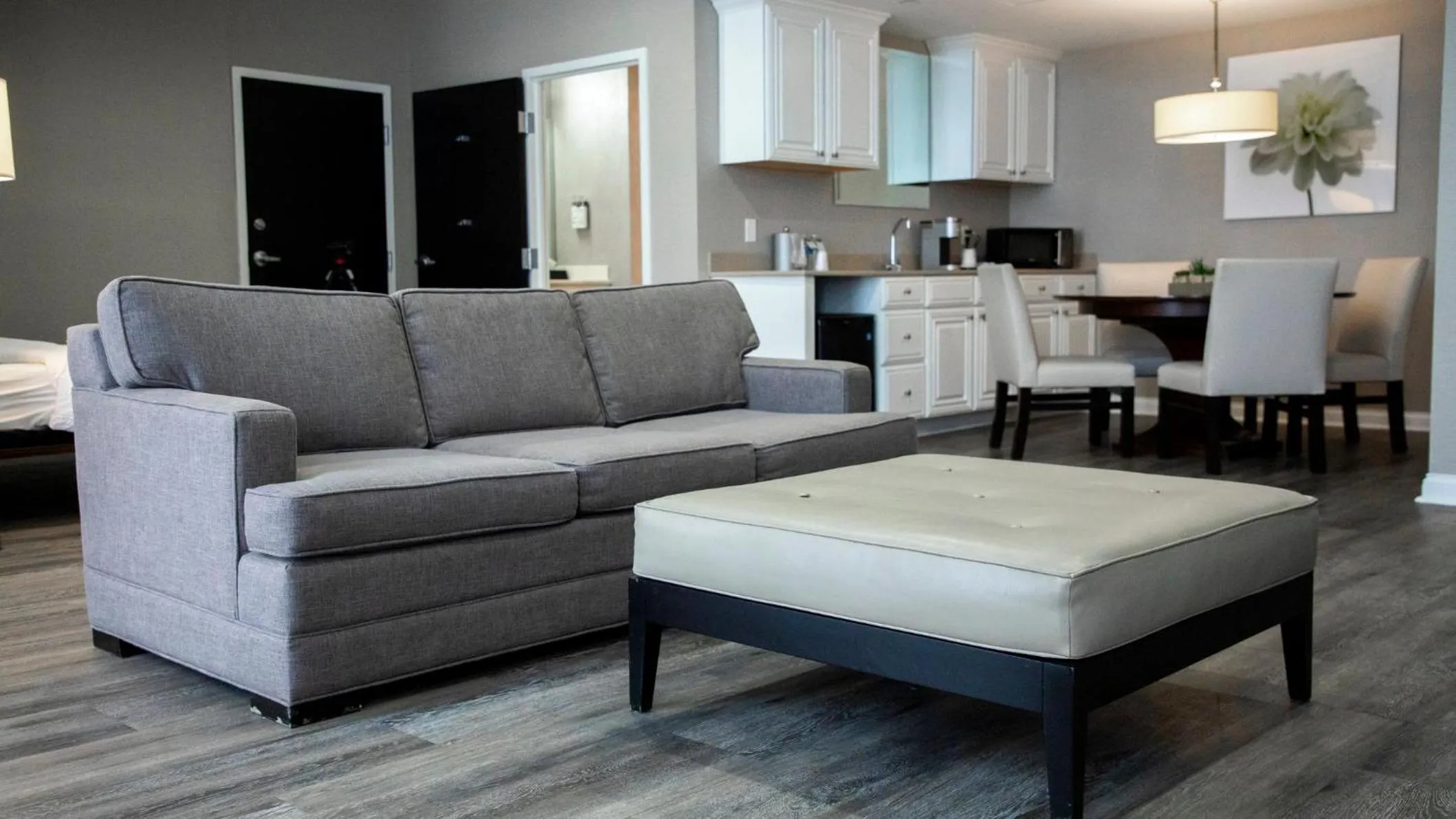 Photo of the whole room in Holiday Inn Wilmington by IHG