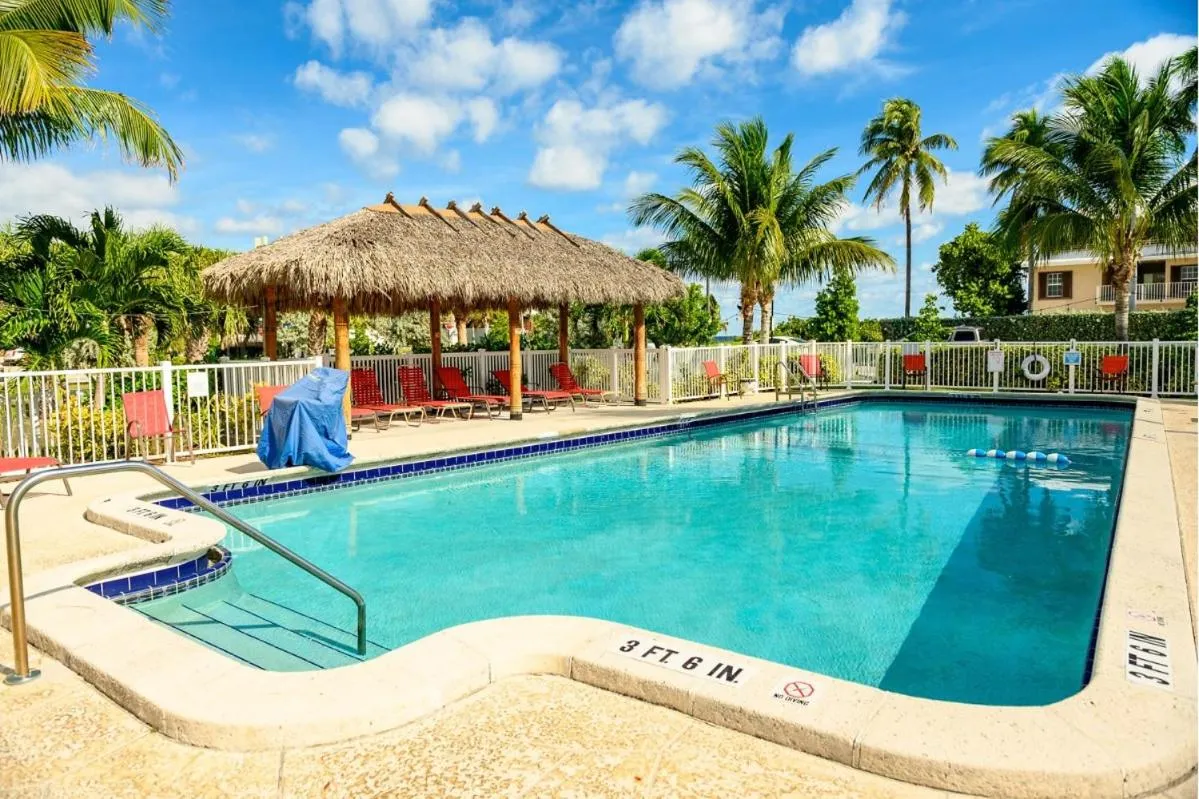 Swimming pool in Oceans Beach Resort & Suites