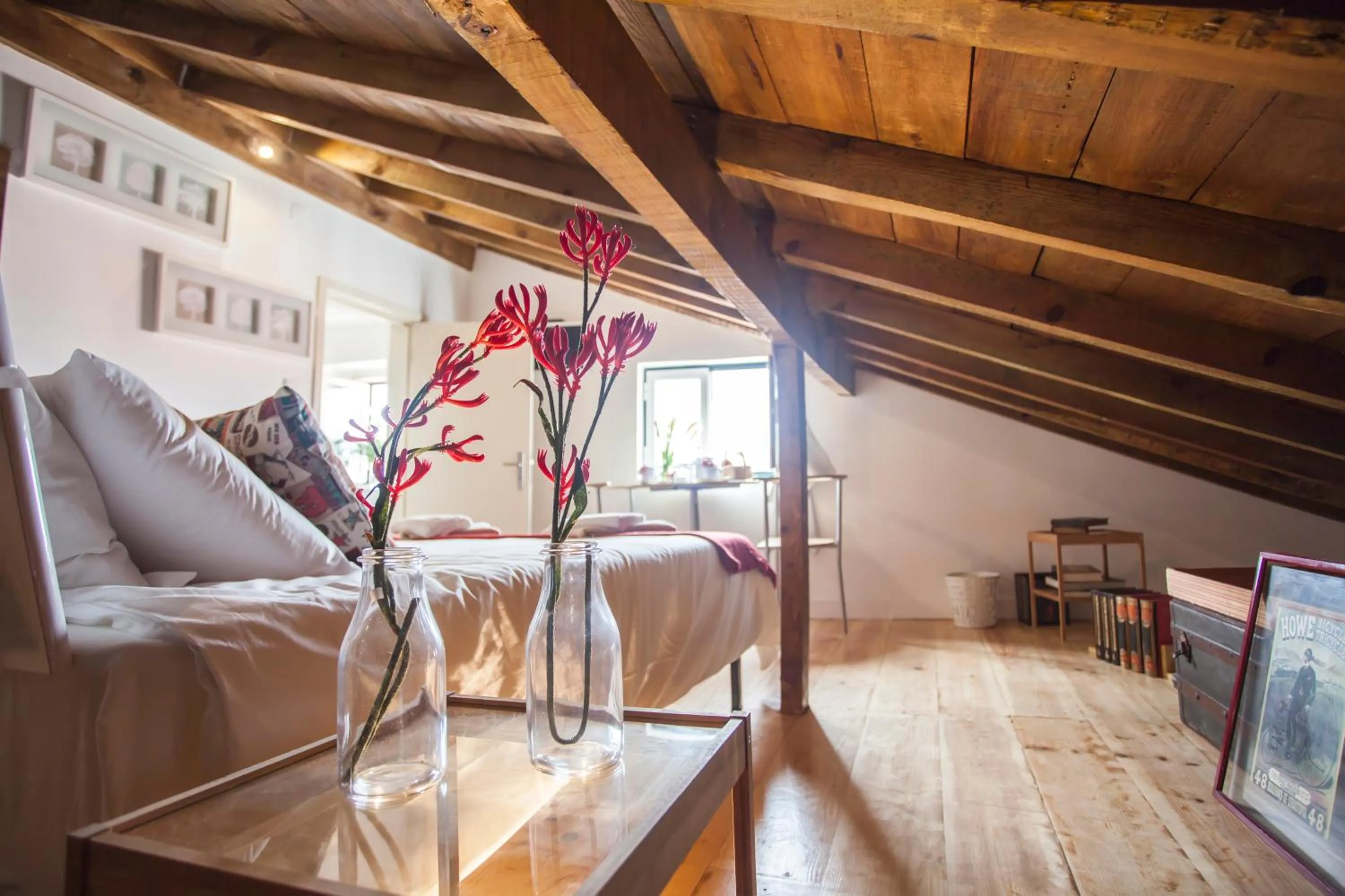 Bedroom in Lisbon Inn Bica Suites
