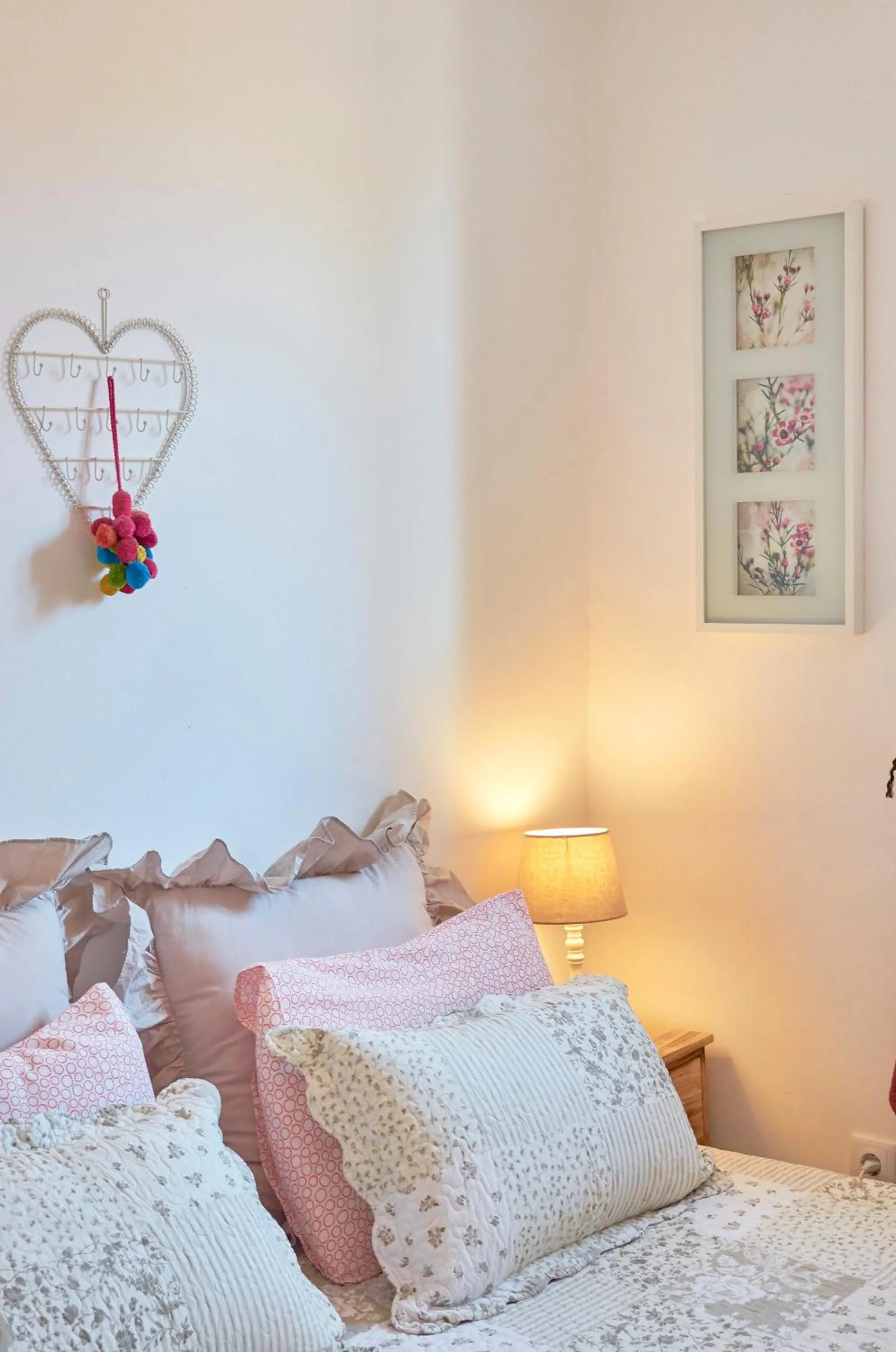 Bed in Lisbon Inn Bica Suites