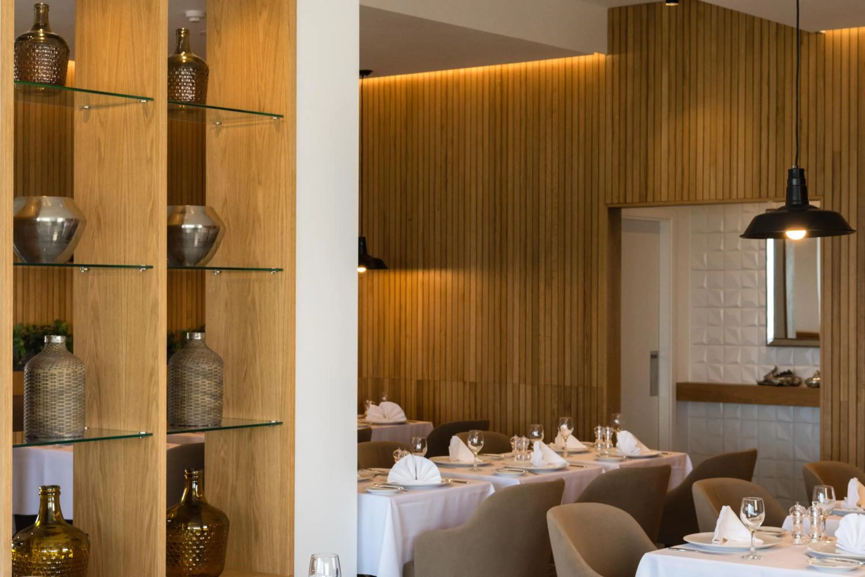 Restaurant/places to eat in Kefalos Damon Hotel Apartments