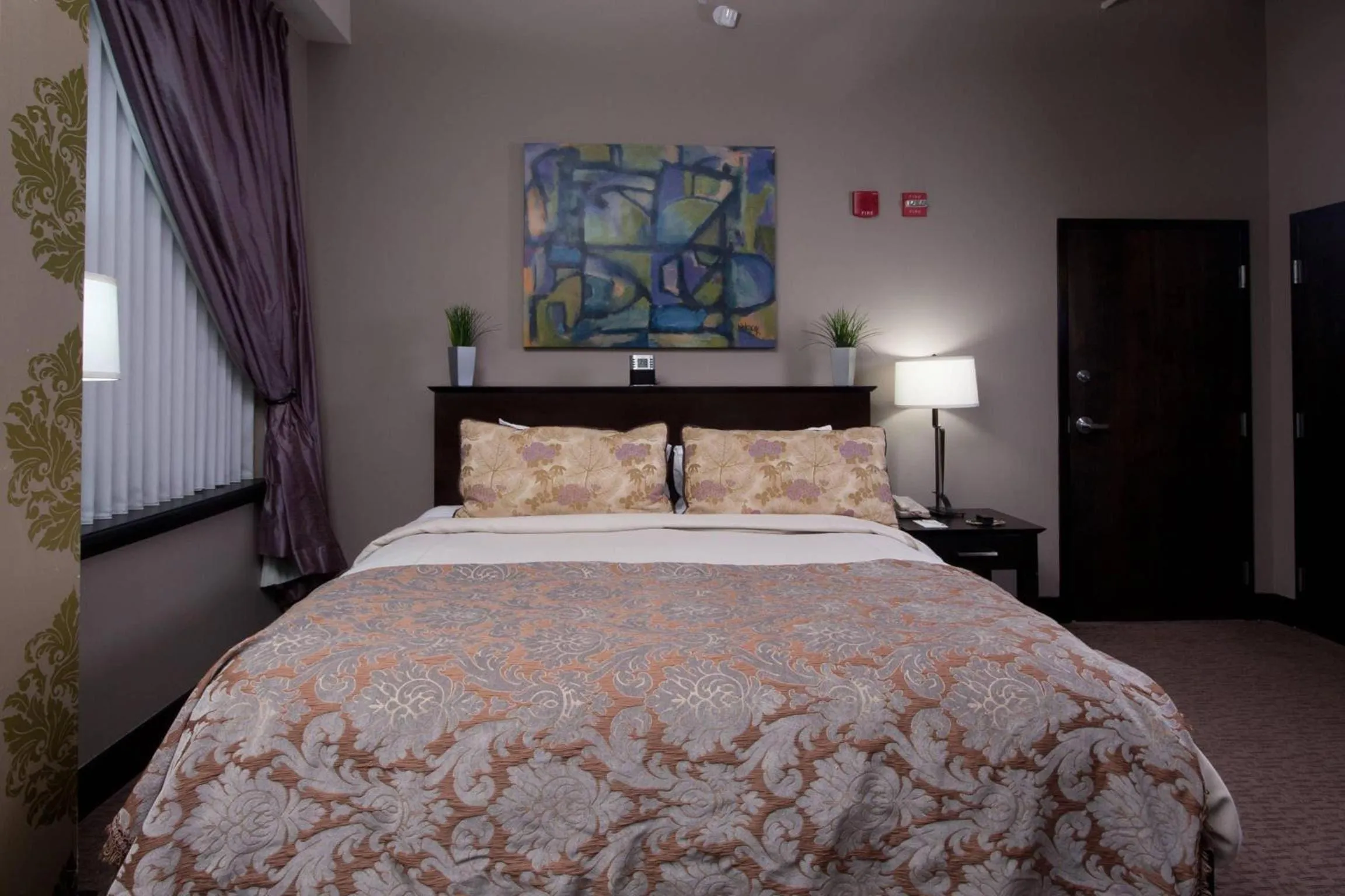 Bedroom, Bed in The Giacomo, an Ascend Collection Hotel