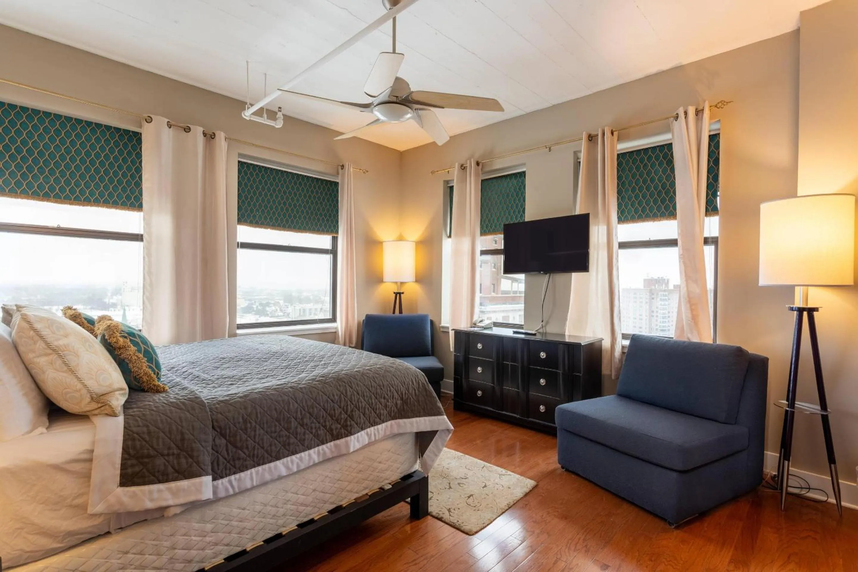 Bedroom, Bed in The Giacomo, an Ascend Collection Hotel