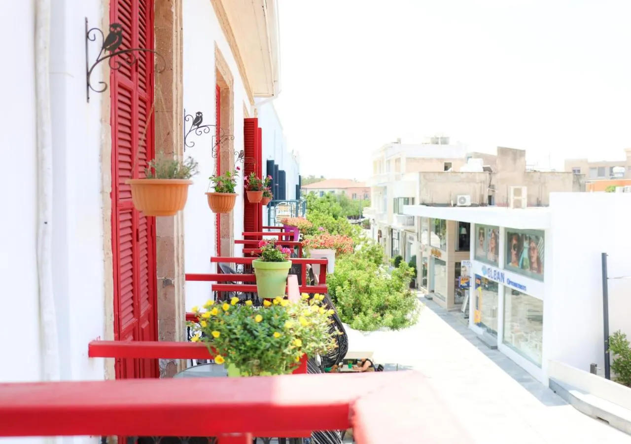 Kiniras Traditional Hotel & Restaurant