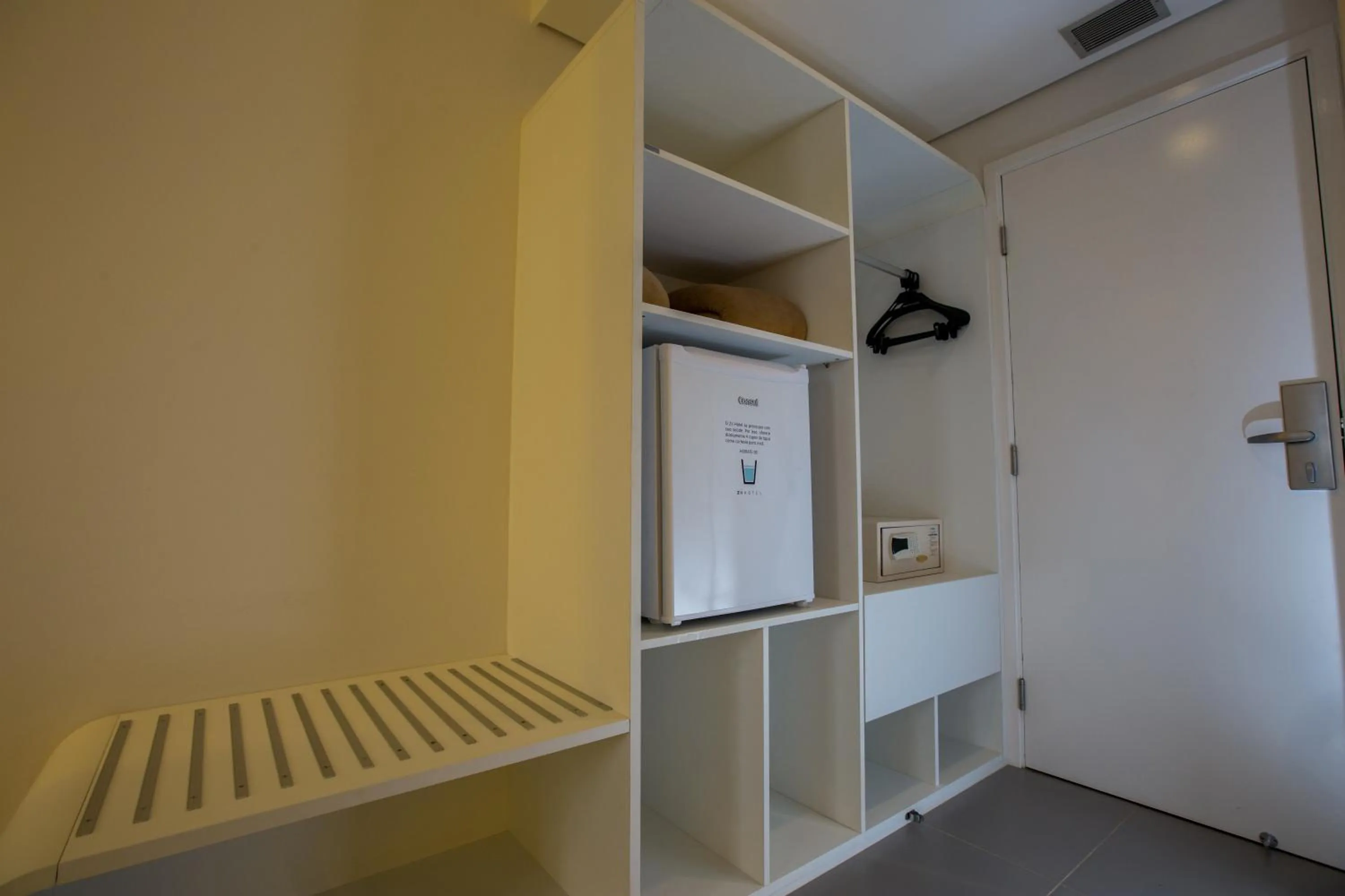 Bedroom in ibis Styles Rondonopolis