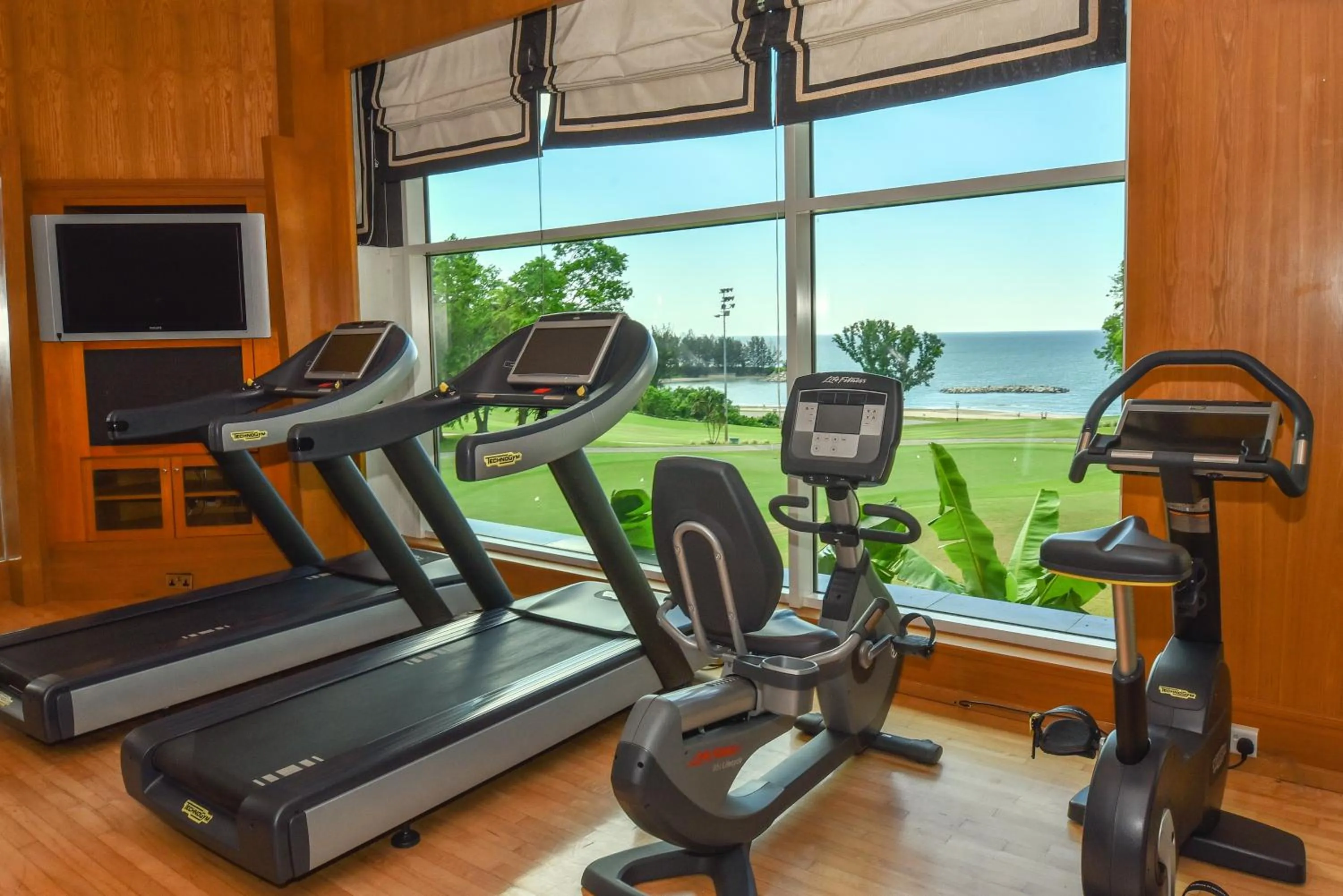 Fitness centre/facilities in The Empire Brunei