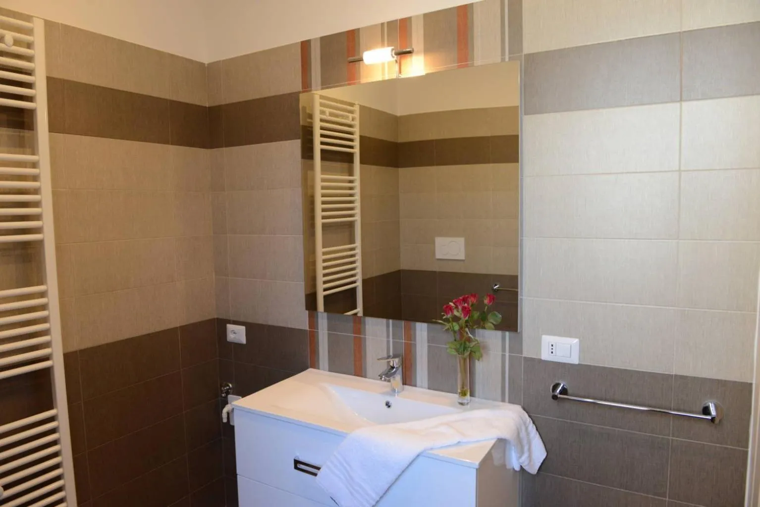 Bathroom in Domus Antiqua Residence