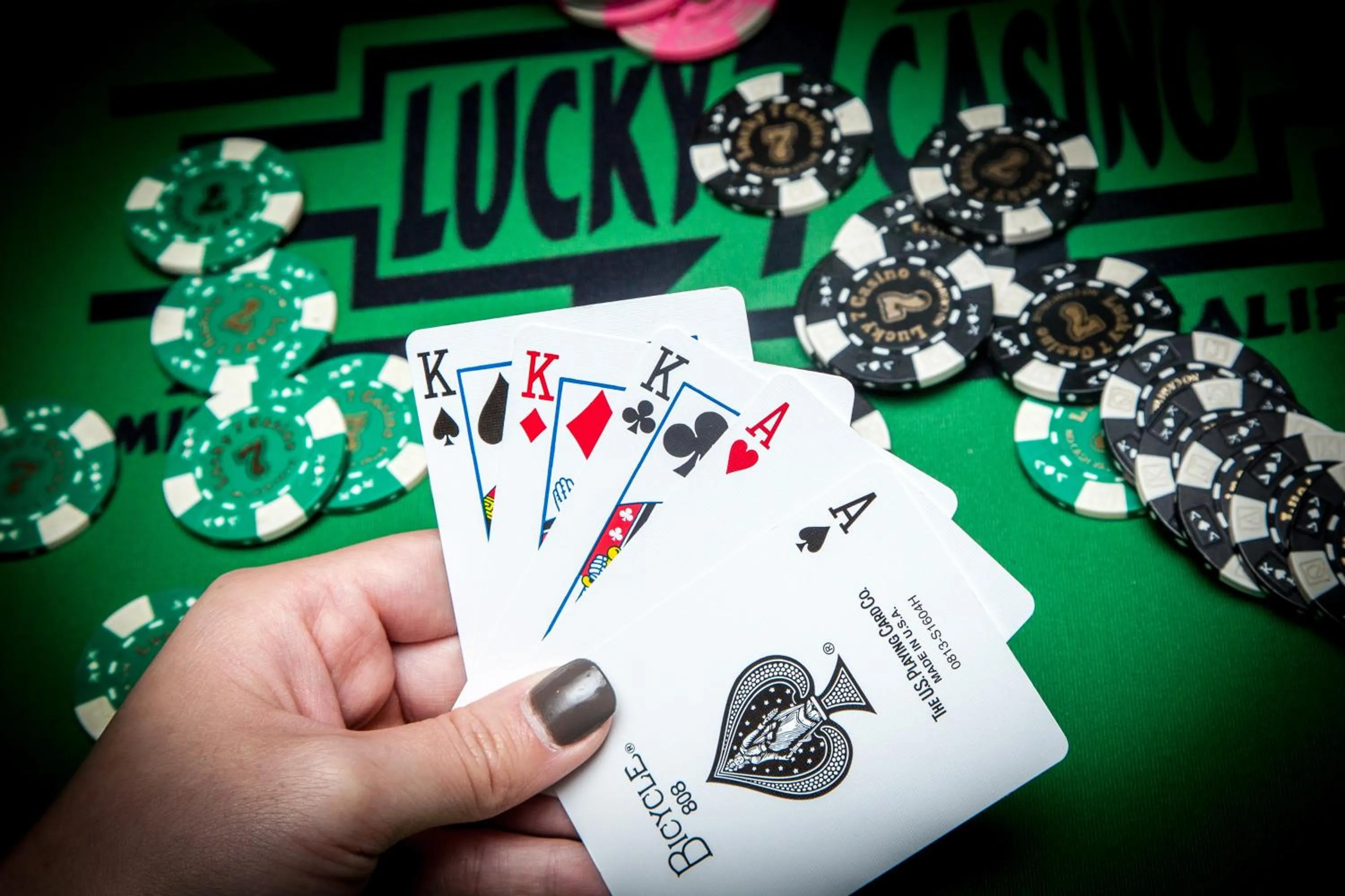 Casino in Lucky 7 Casino & Hotel (Howonquet Lodge)