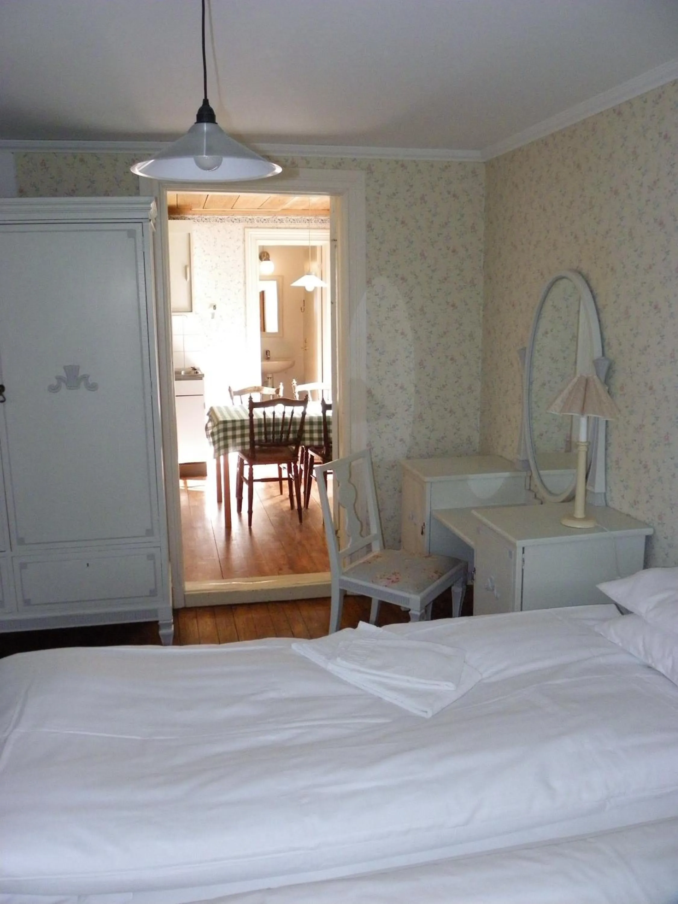 Bed in Wallby Säteri