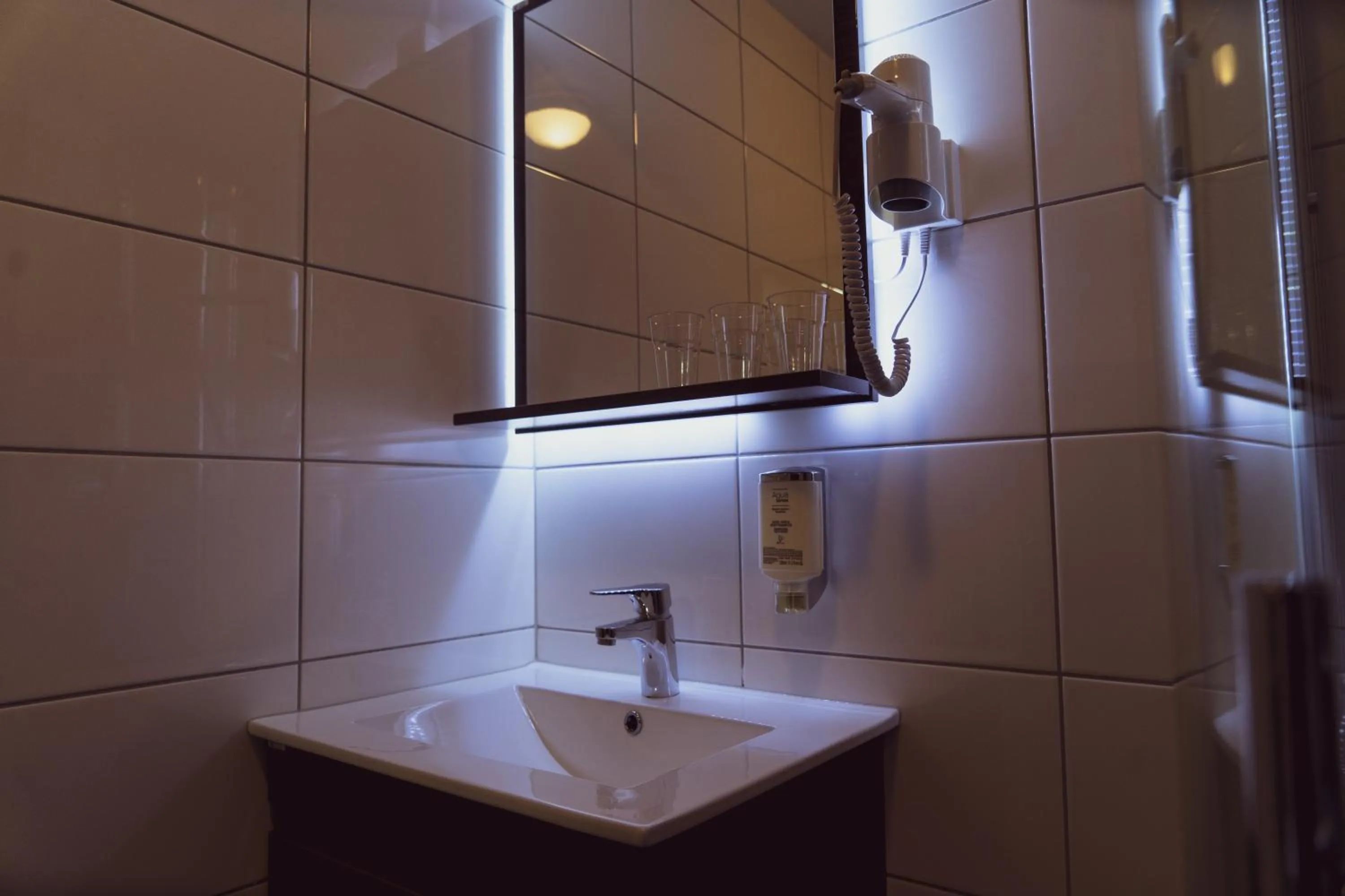 Bathroom in Liljeholmens Stadshotell