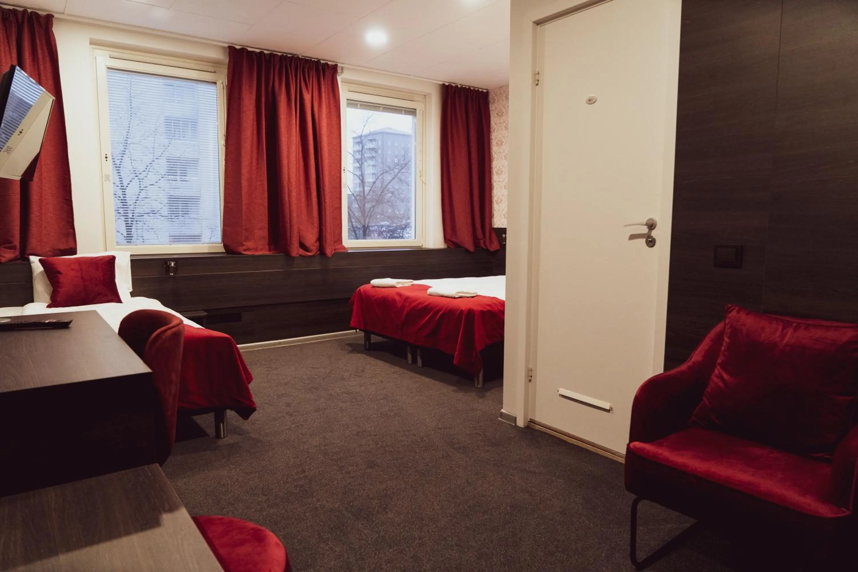 Photo of the whole room, Bed in Liljeholmens Stadshotell