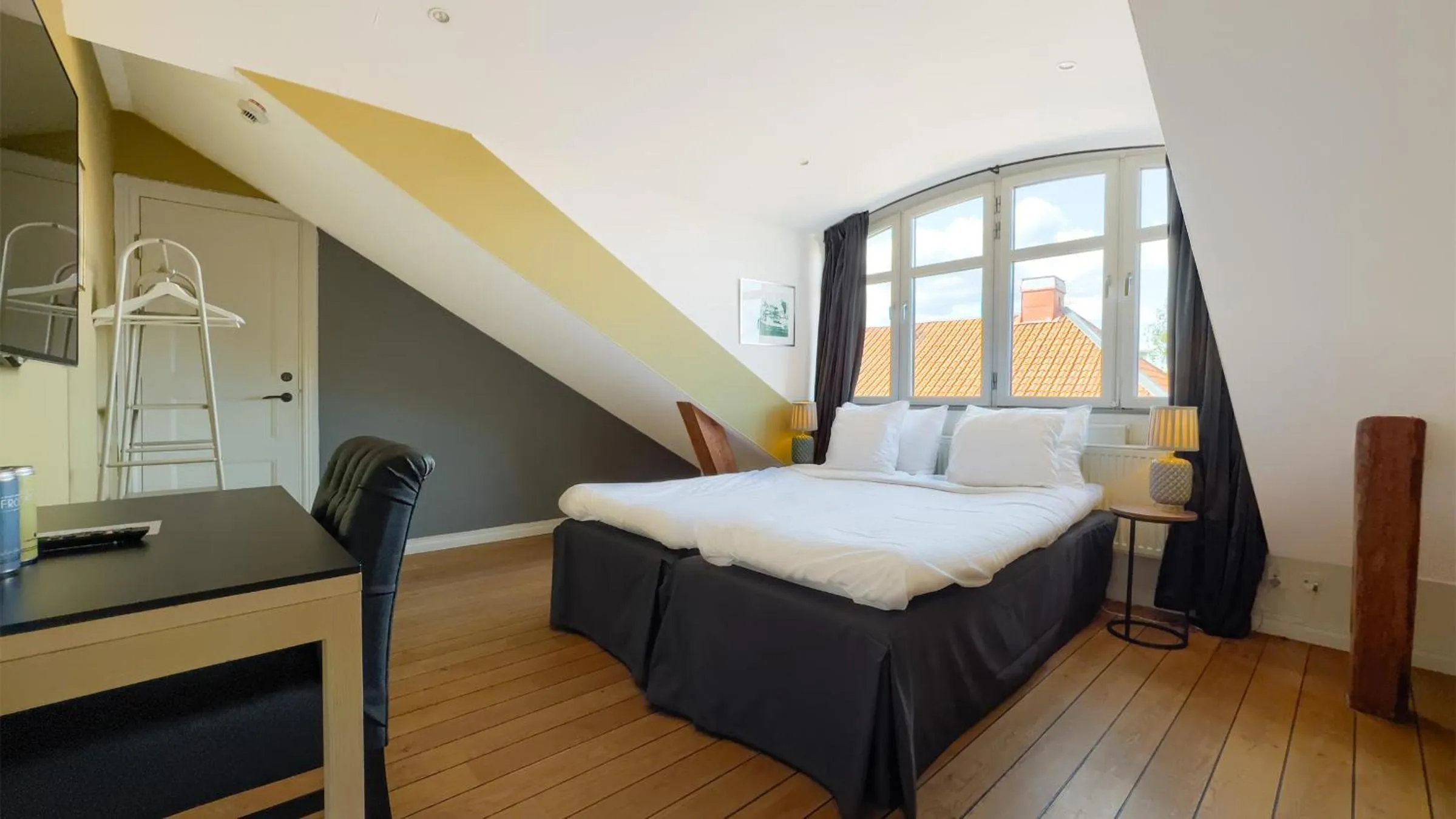 Bed in Waxholms Hotell