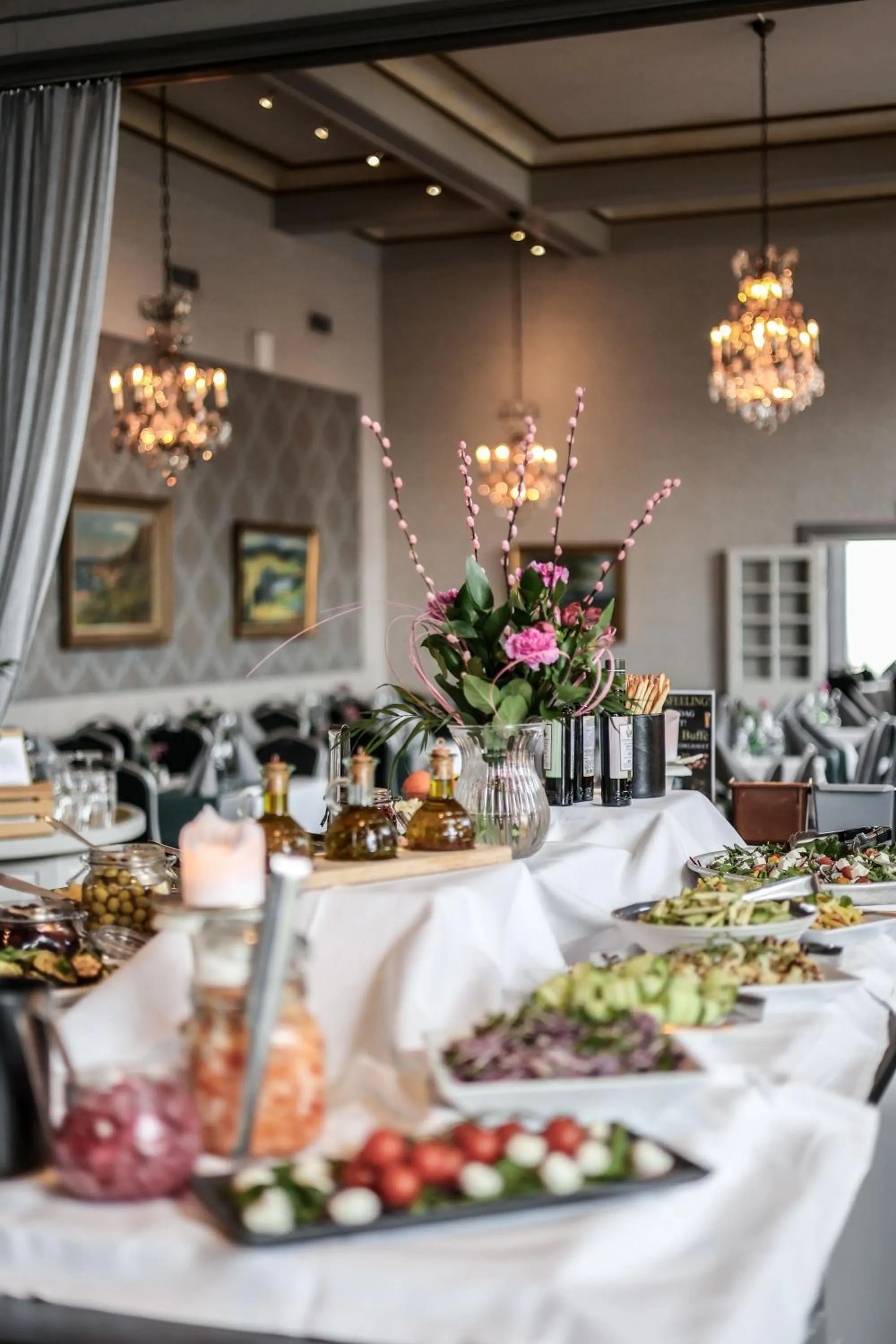 Restaurant/places to eat in First Hotel Statt Örnsköldsvik