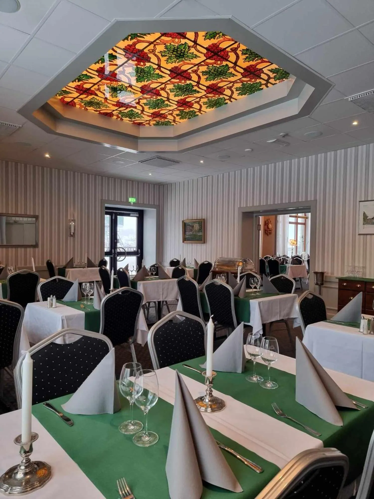 Restaurant/places to eat in First Hotel Statt Örnsköldsvik