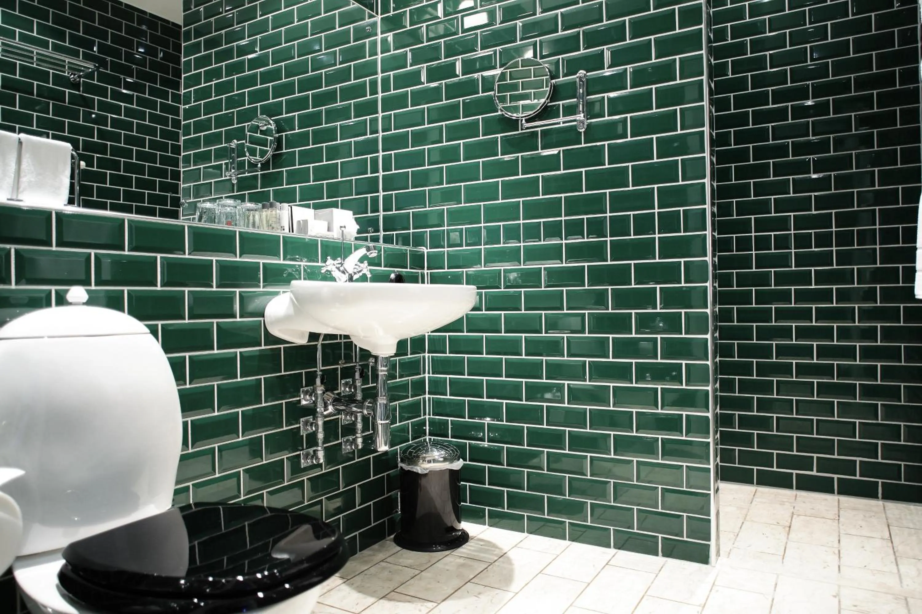 Bathroom in Bjertorp Slott