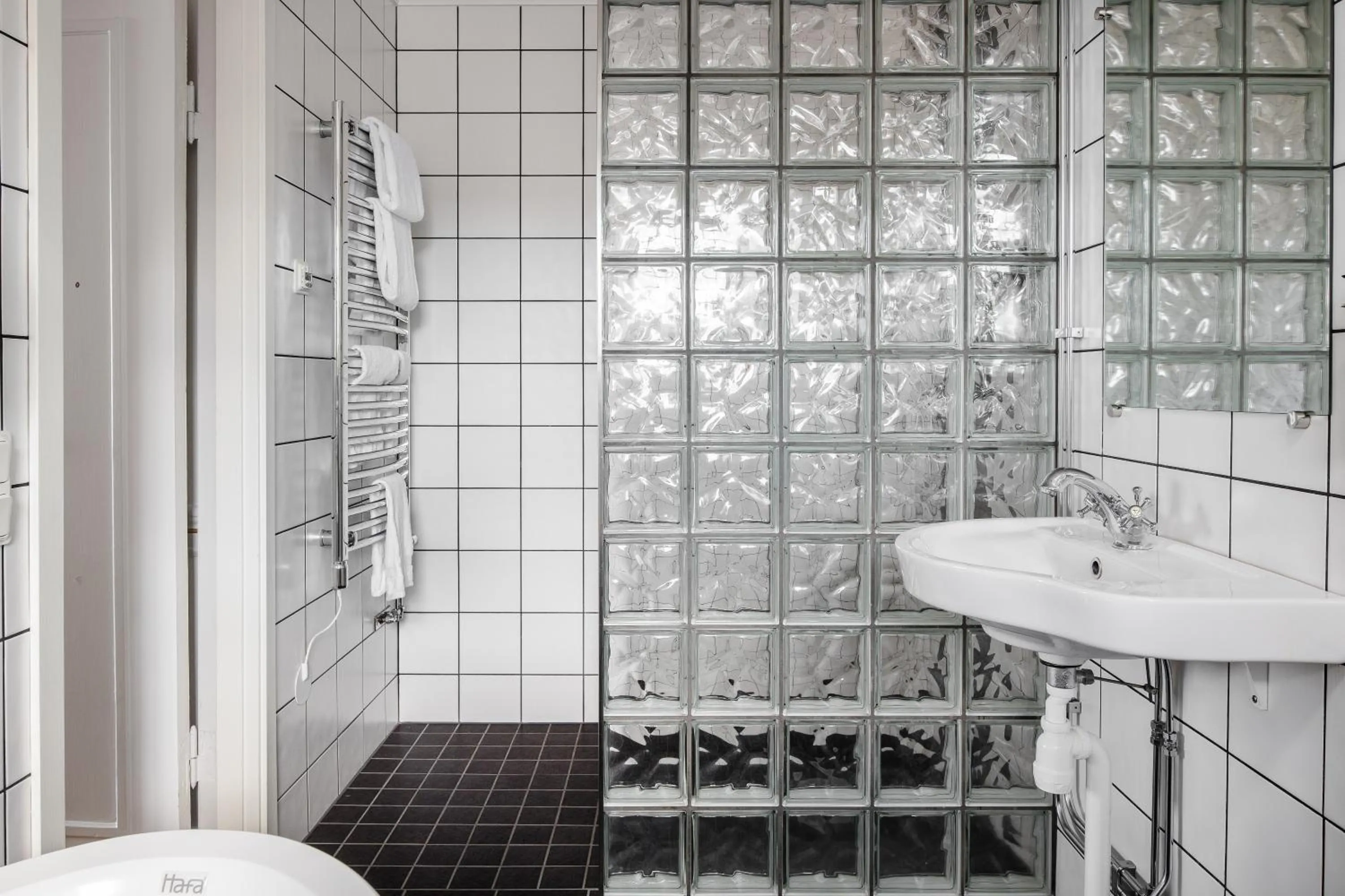 Bathroom in Hotel Gyllene Uttern