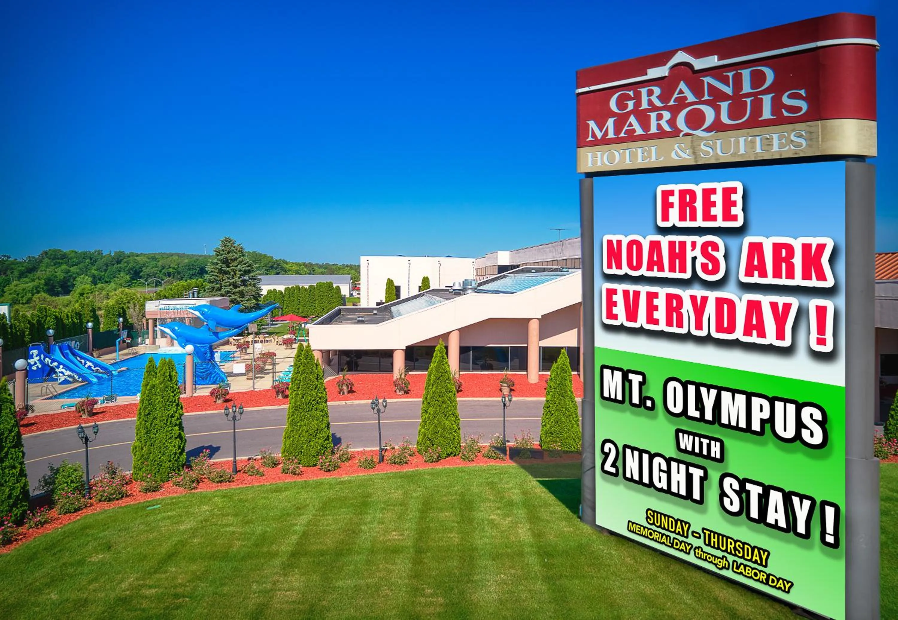 Grand Marquis Waterpark Hotel & Suites