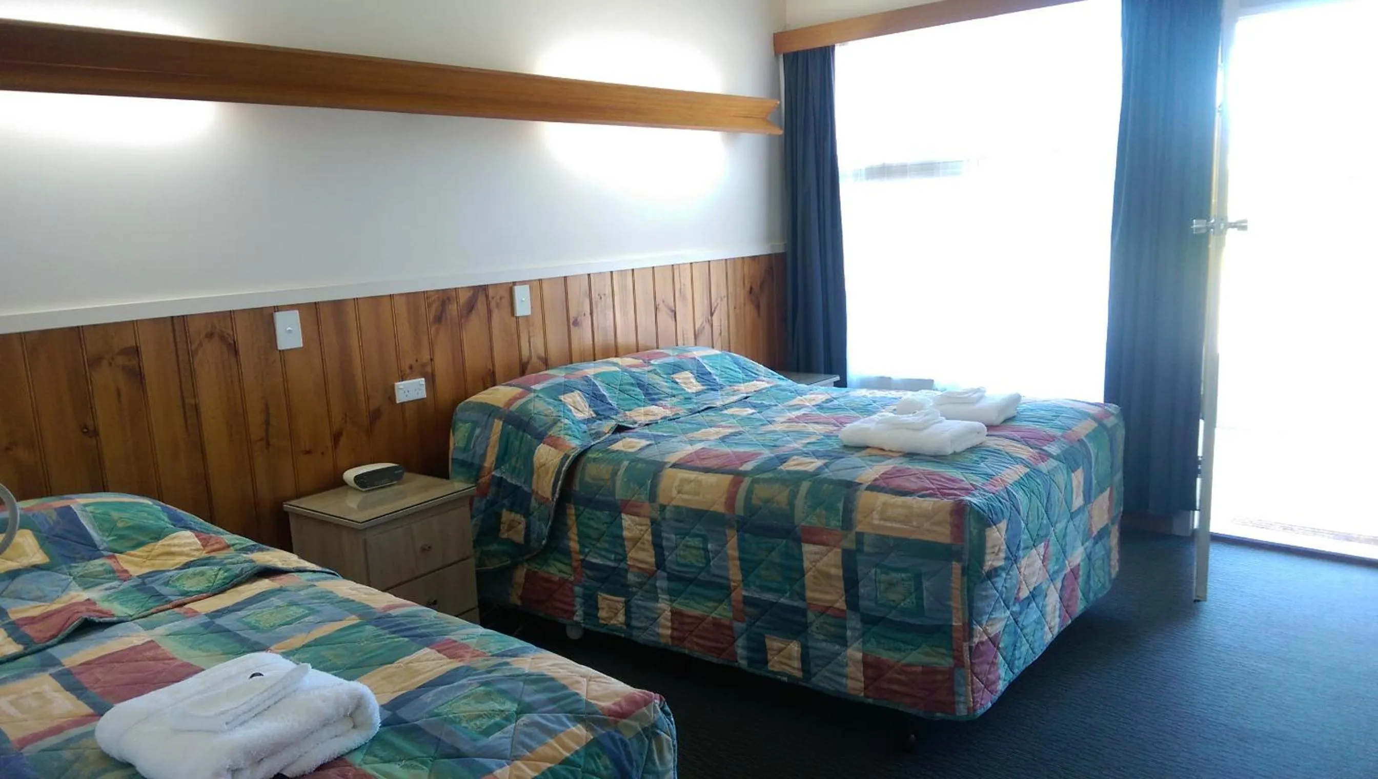 Nearby landmark, Bed in The Terang Motor Inn