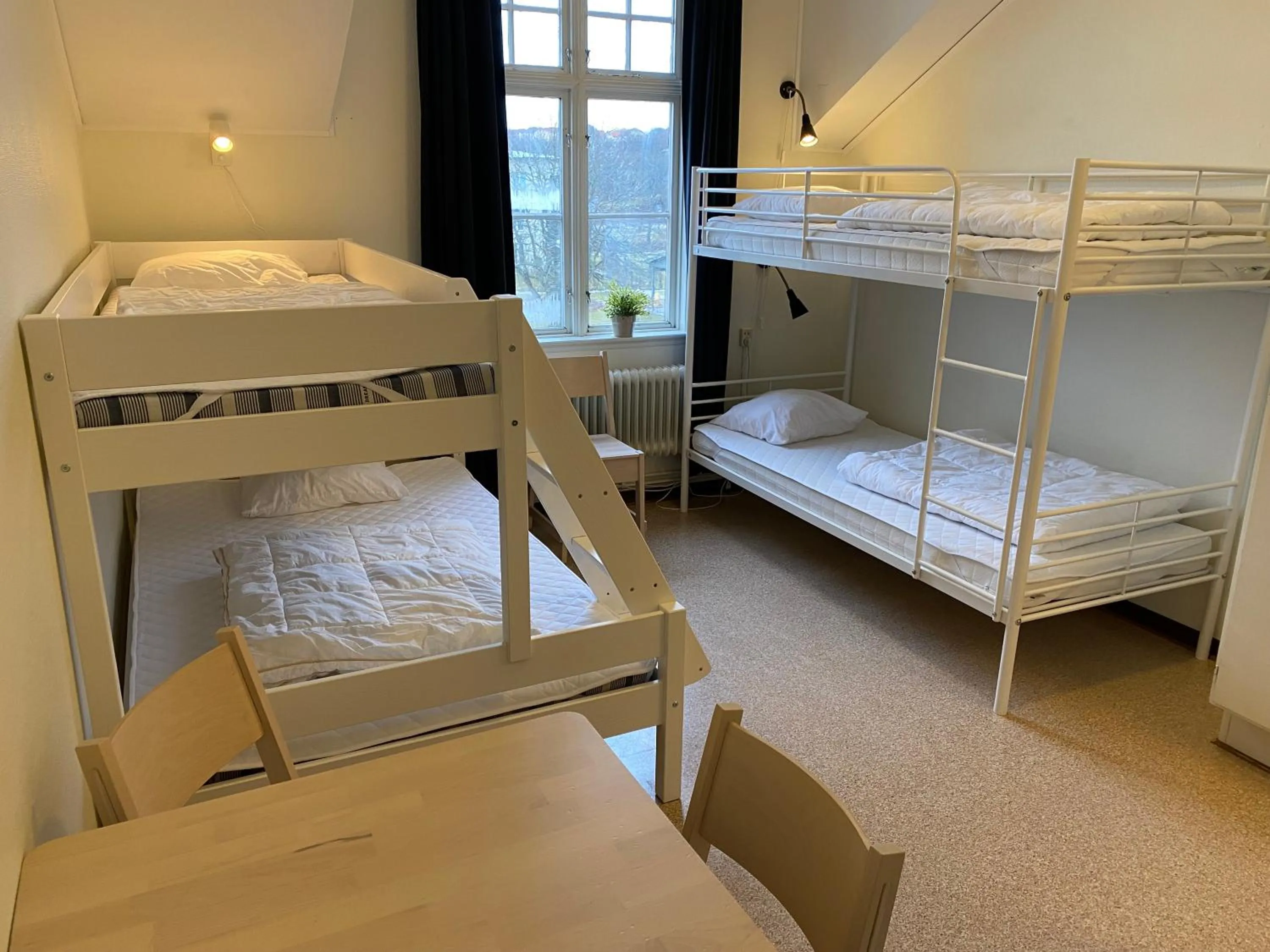 Bed in Ronneby Brunnspark Vandrarhem och B&B