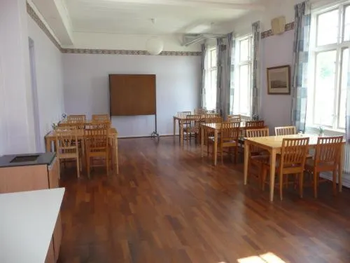 Restaurant/places to eat in Ronneby Brunnspark Vandrarhem och B&B