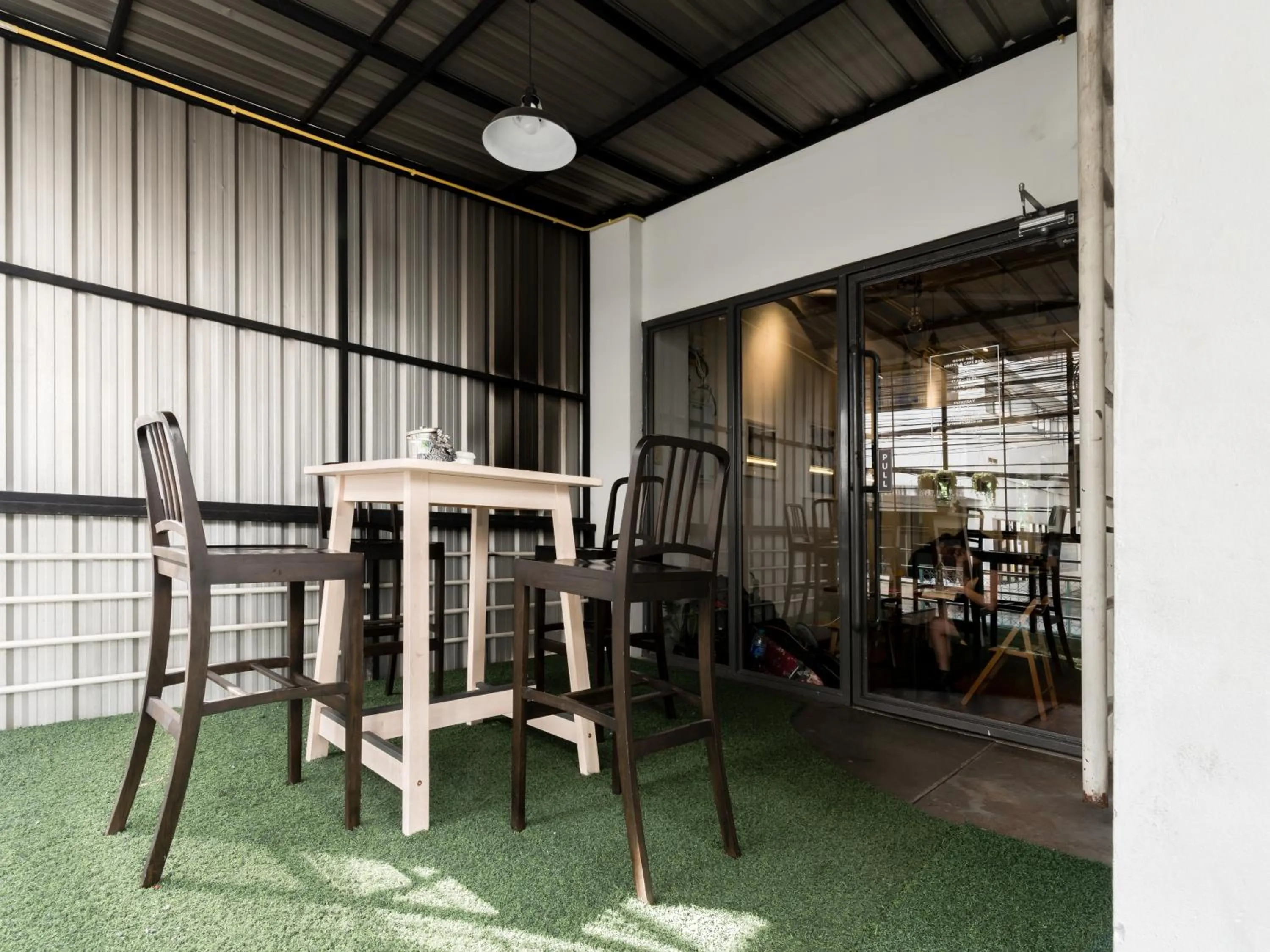 Day in Good One Poshtel & Cafe Bar