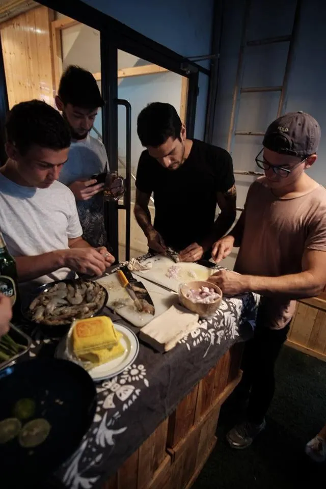 Good One Poshtel & Cafe Bar