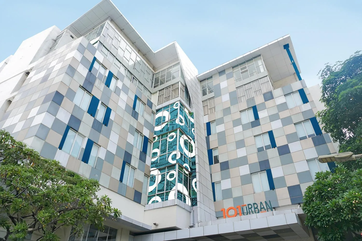 Property building in 1O1 URBAN Jakarta Glodok - Kota Tua