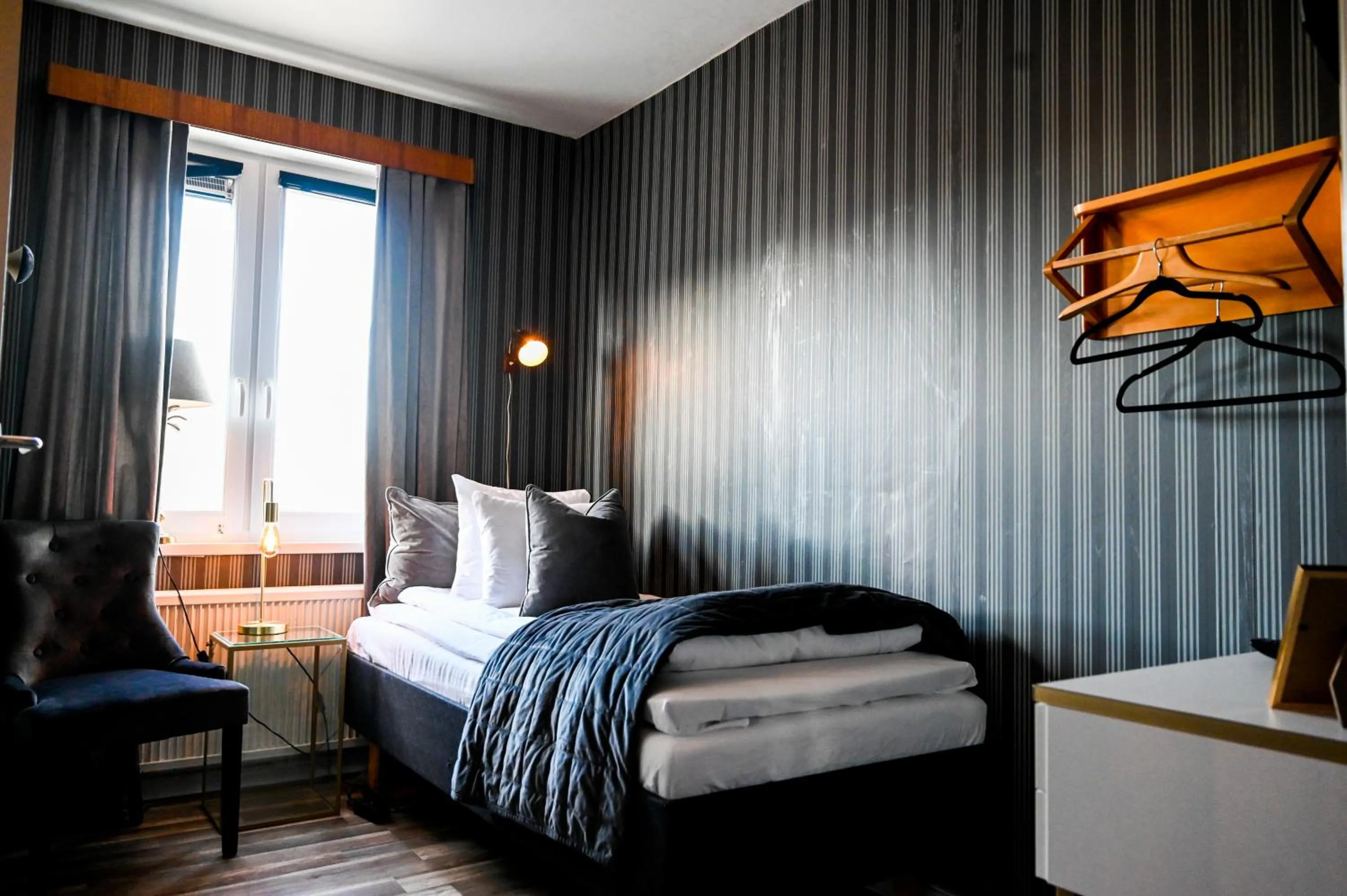 Bed in Palace Hotell