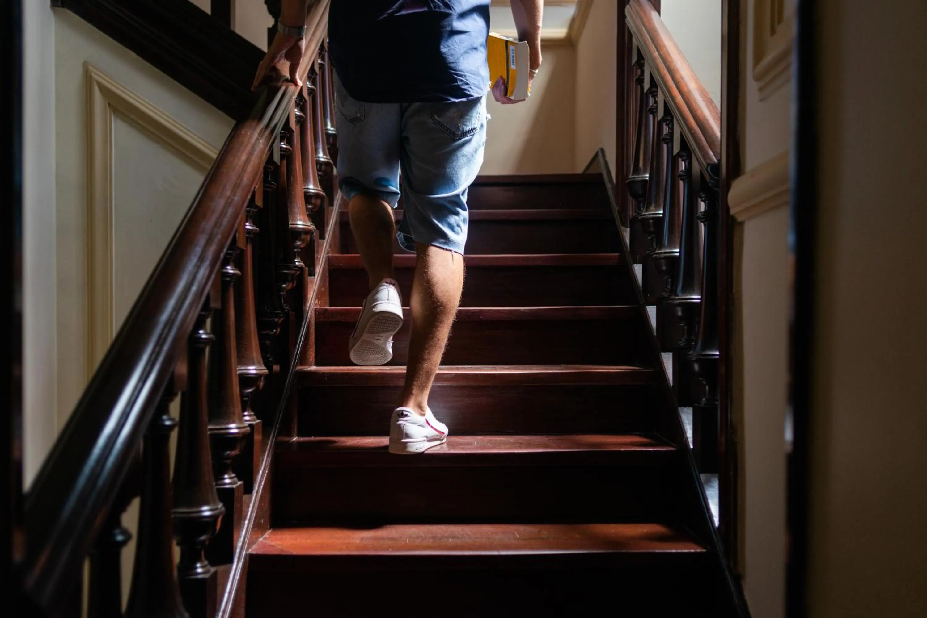 Decorative detail in Sant Jordi Hostels Lisbon