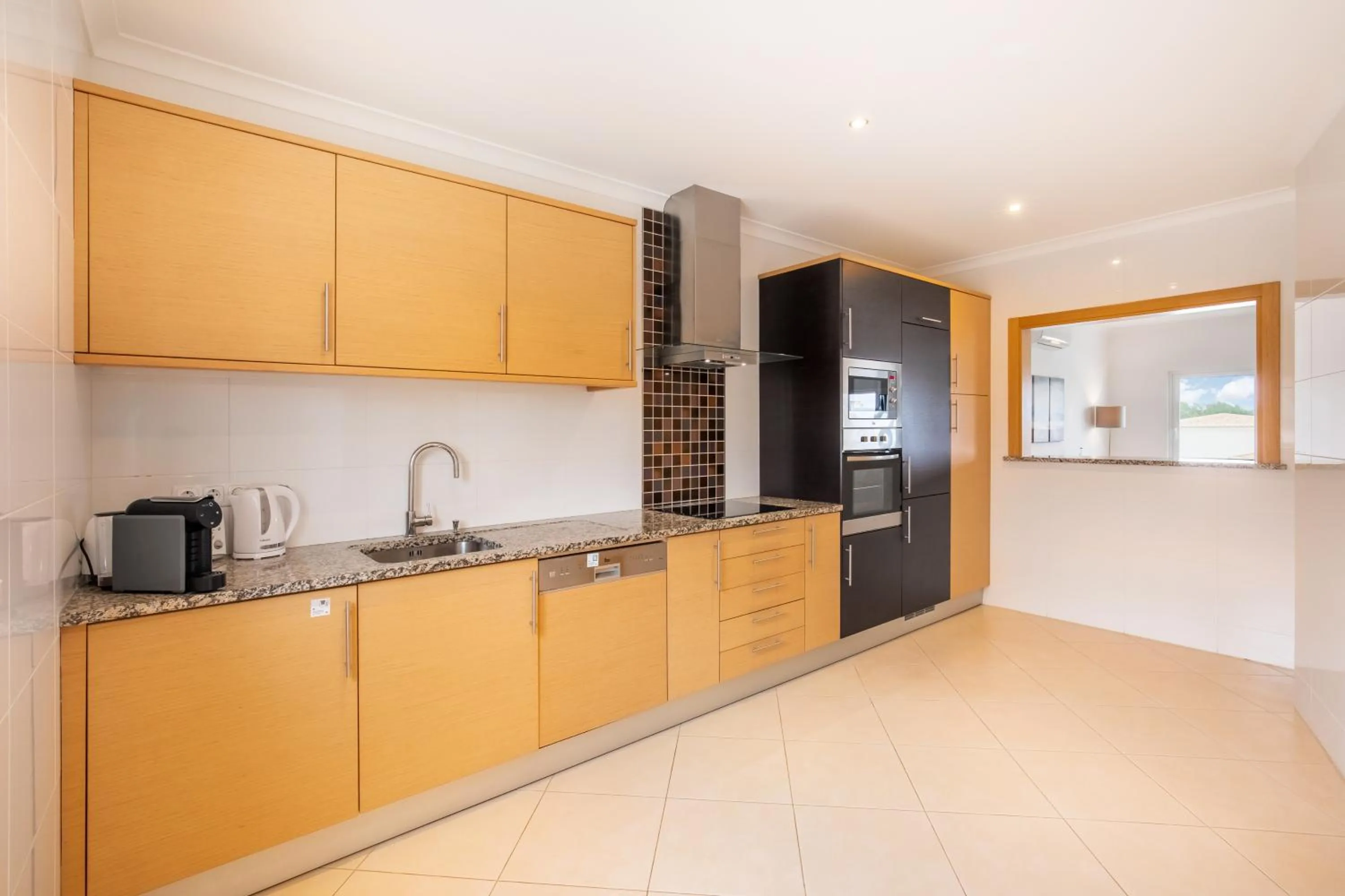 Kitchen or kitchenette in NAU Salema Beach Village