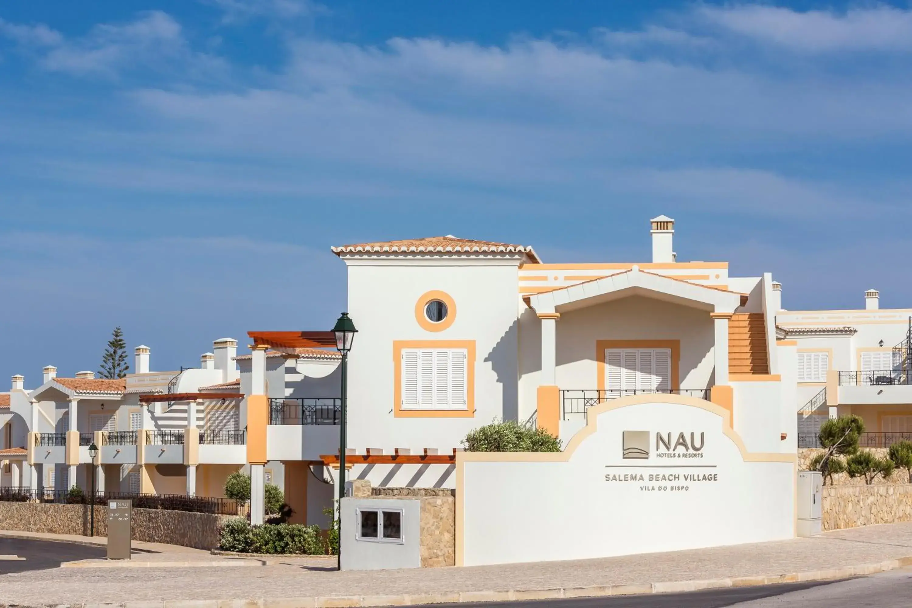 Two-Bedroom Townhouse in NAU Salema Beach Village Two-Bedroom Townhouse in NAU Salema Beach Village