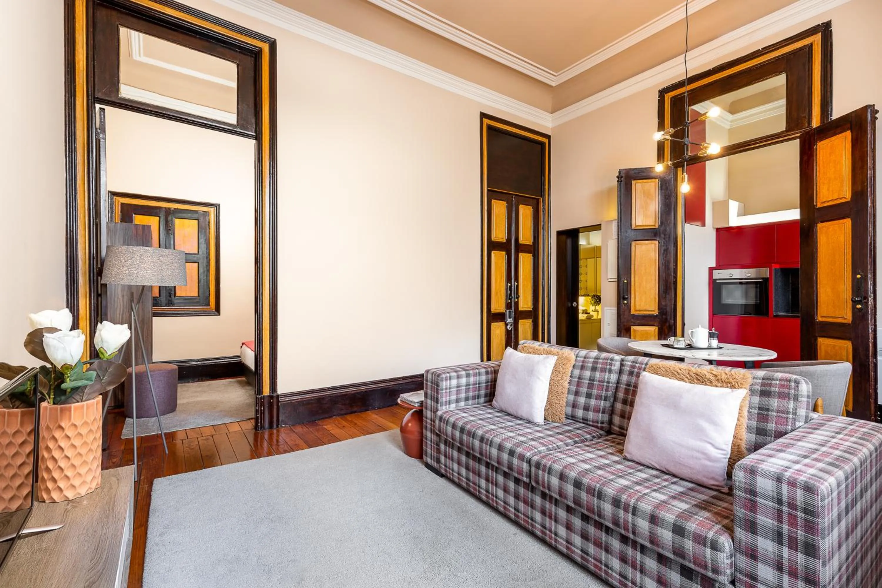 Living room, Bed in YOUROPO - Bolhao