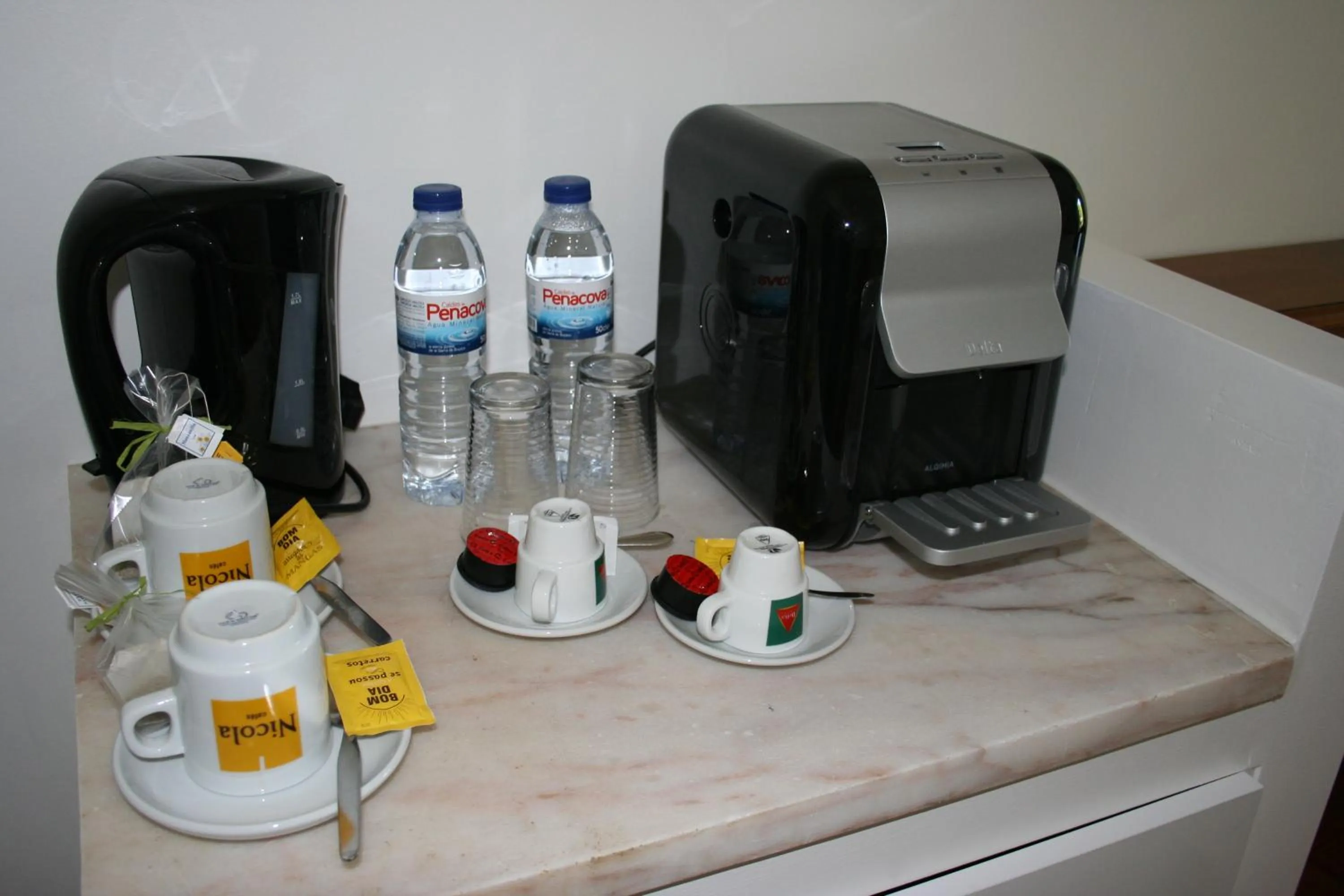 Coffee/tea facilities in Estalagem da Liberdade