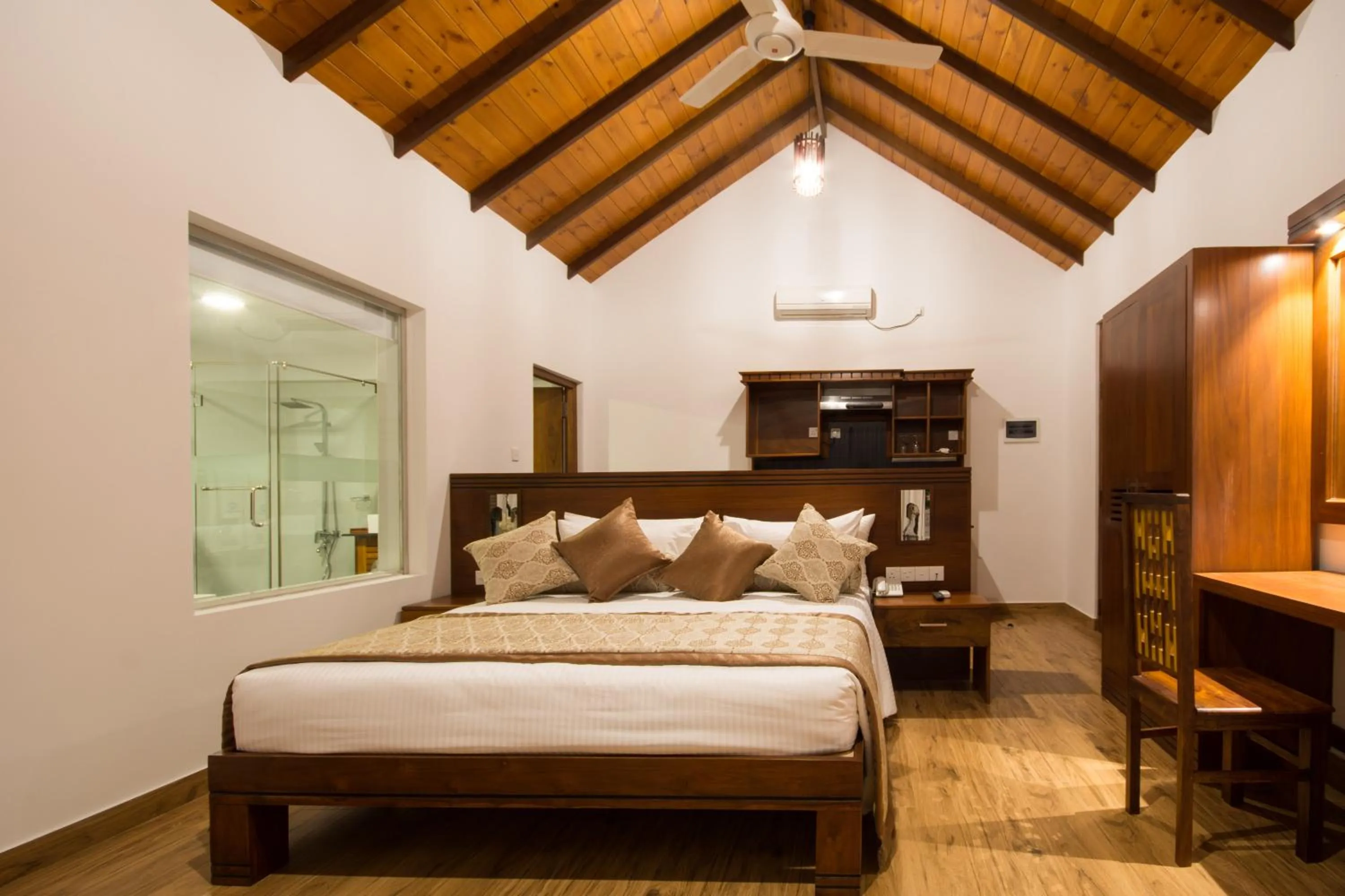 TV and multimedia, Bed in Okwin Resort