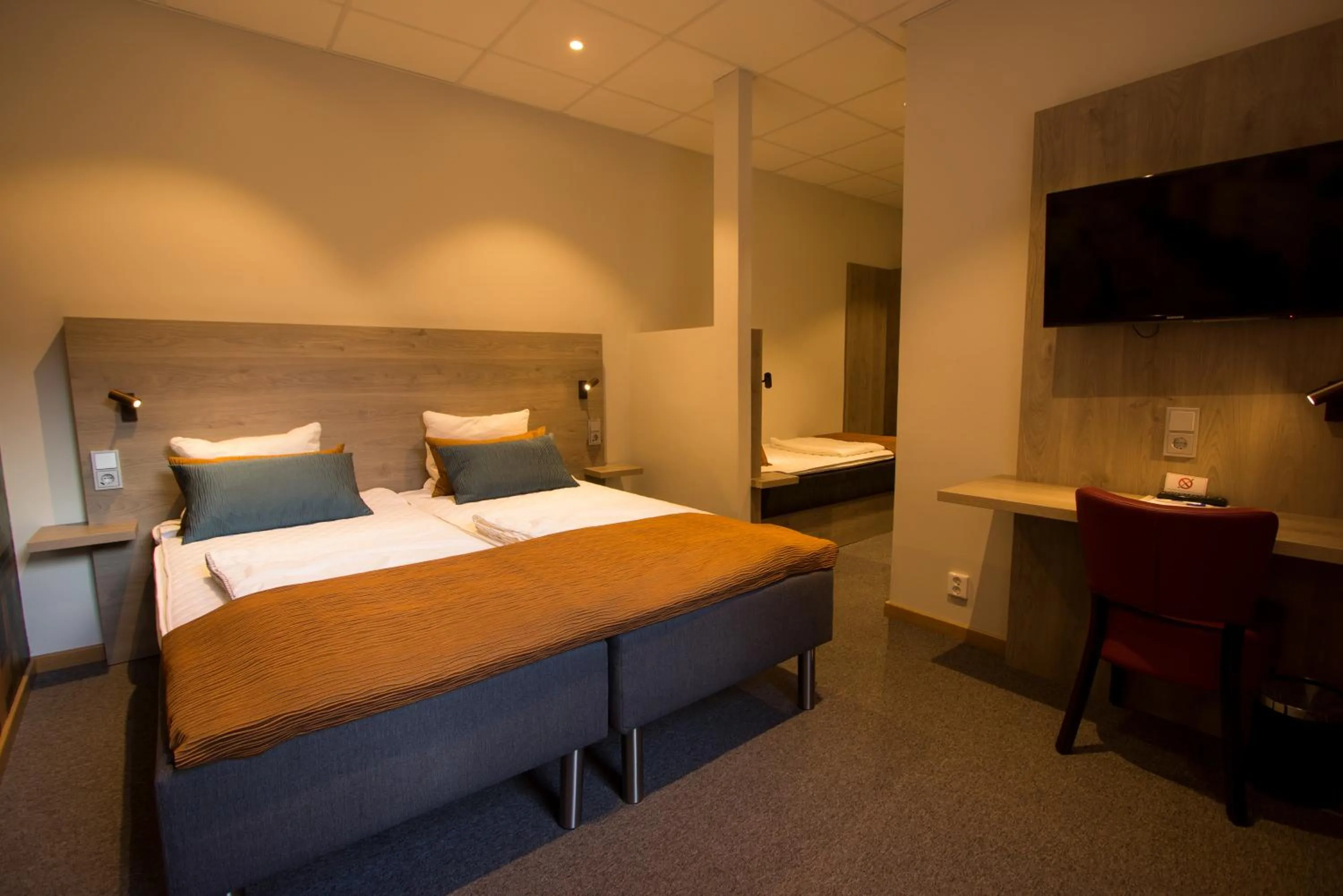 Photo of the whole room, Bed in Dream - Luxury Hostel