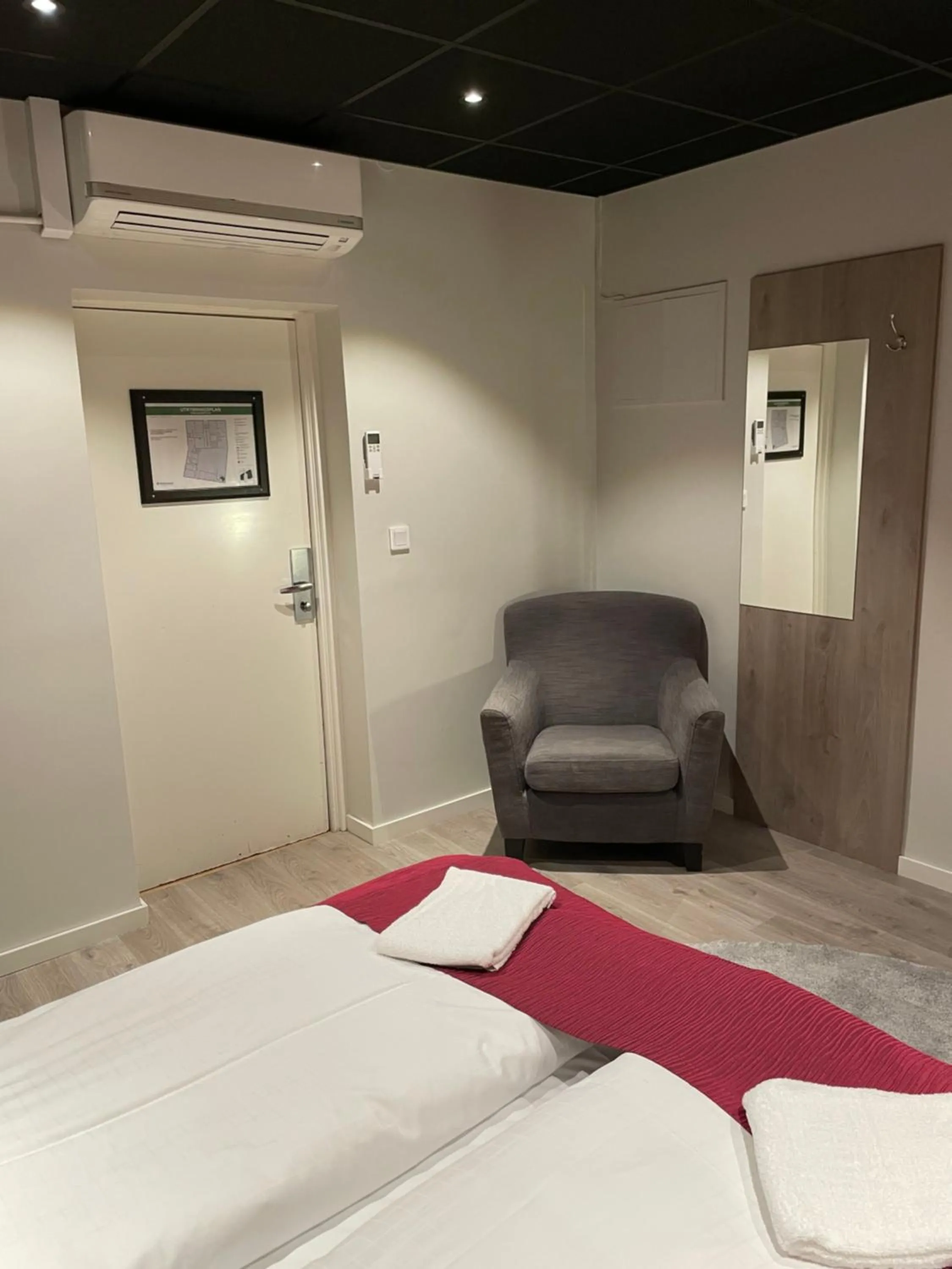 Property building, Bed in Dream - Luxury Hostel