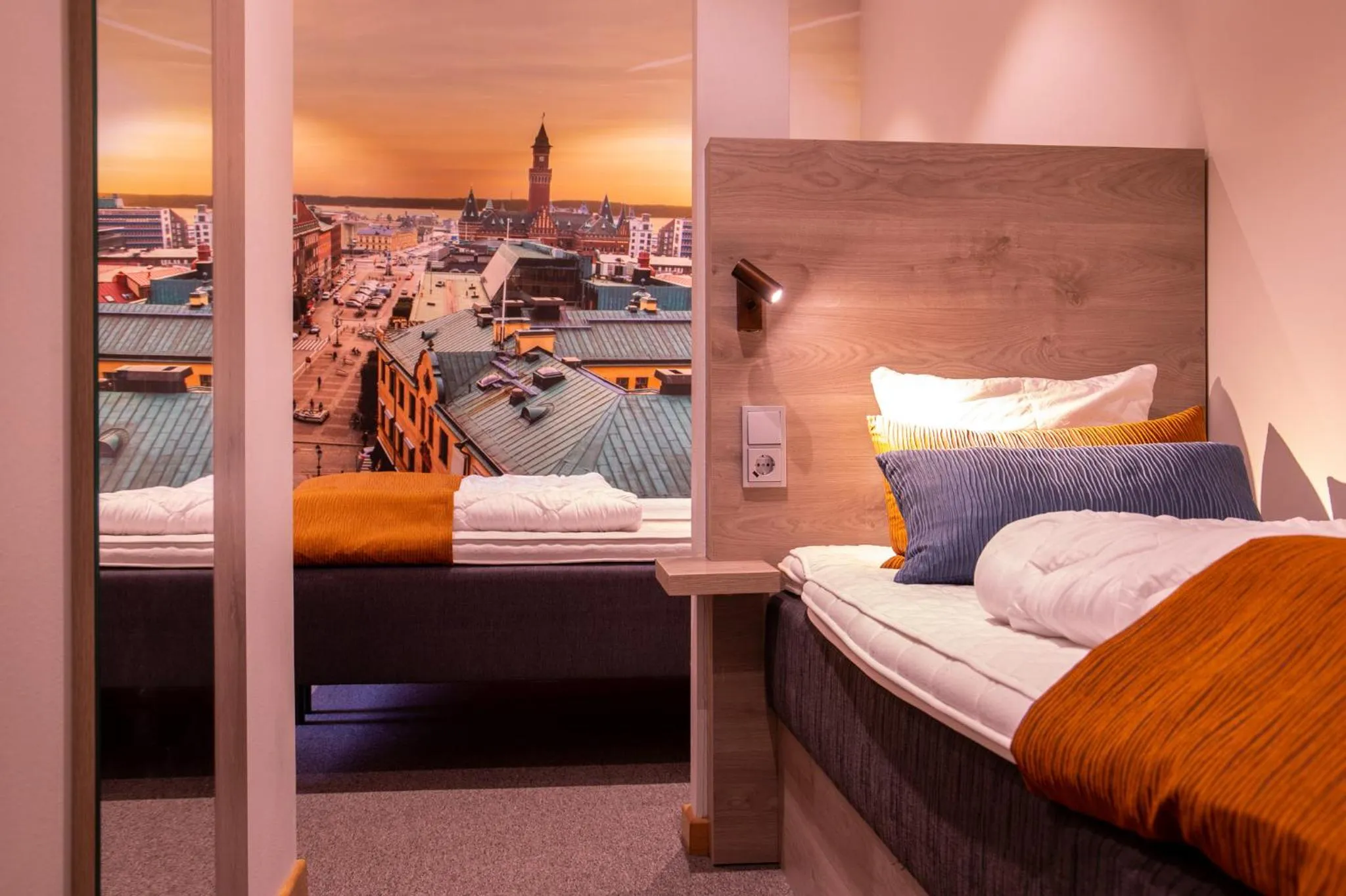 Photo of the whole room, Bed in Dream - Luxury Hostel