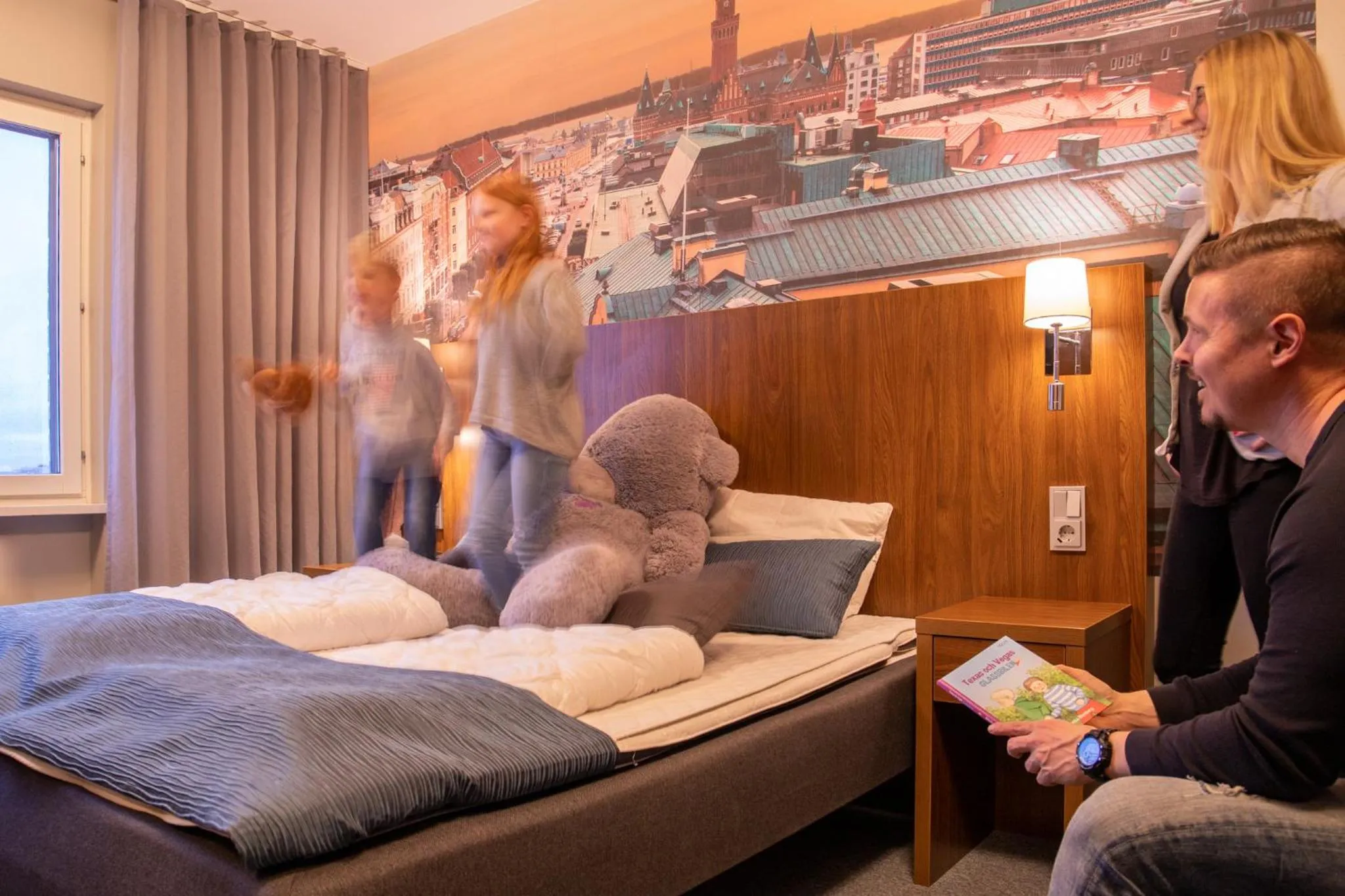 People, Bed in Dream - Luxury Hostel