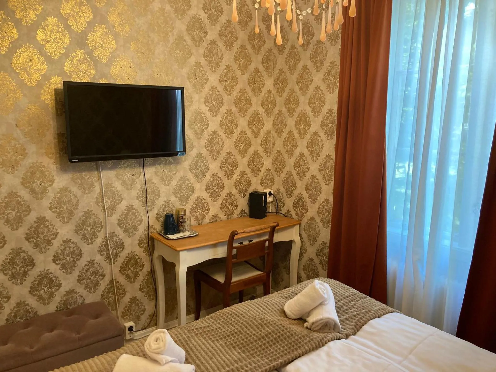 Bed in Madam Blå Hotel