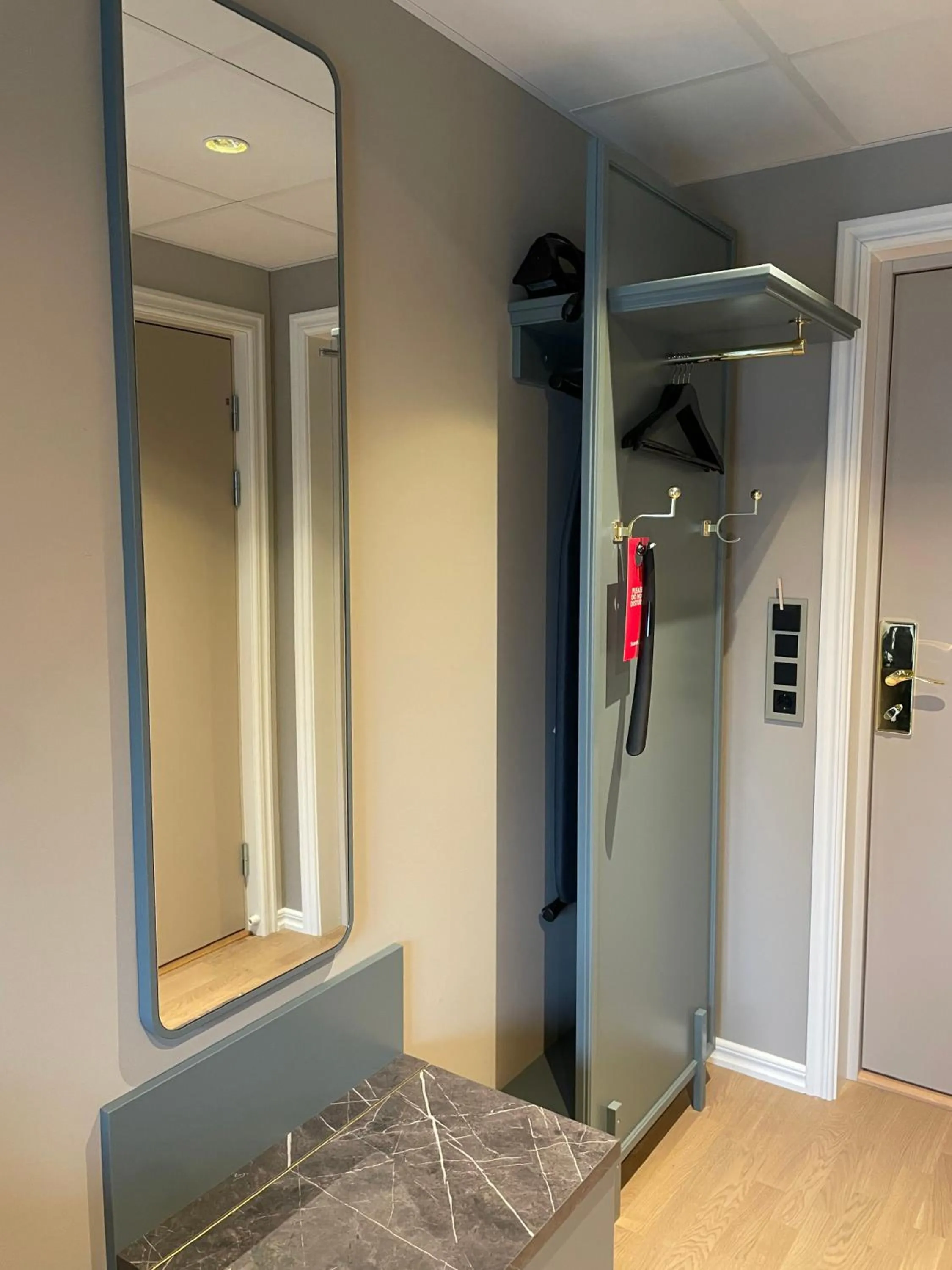 wardrobe in Scandic Arvika