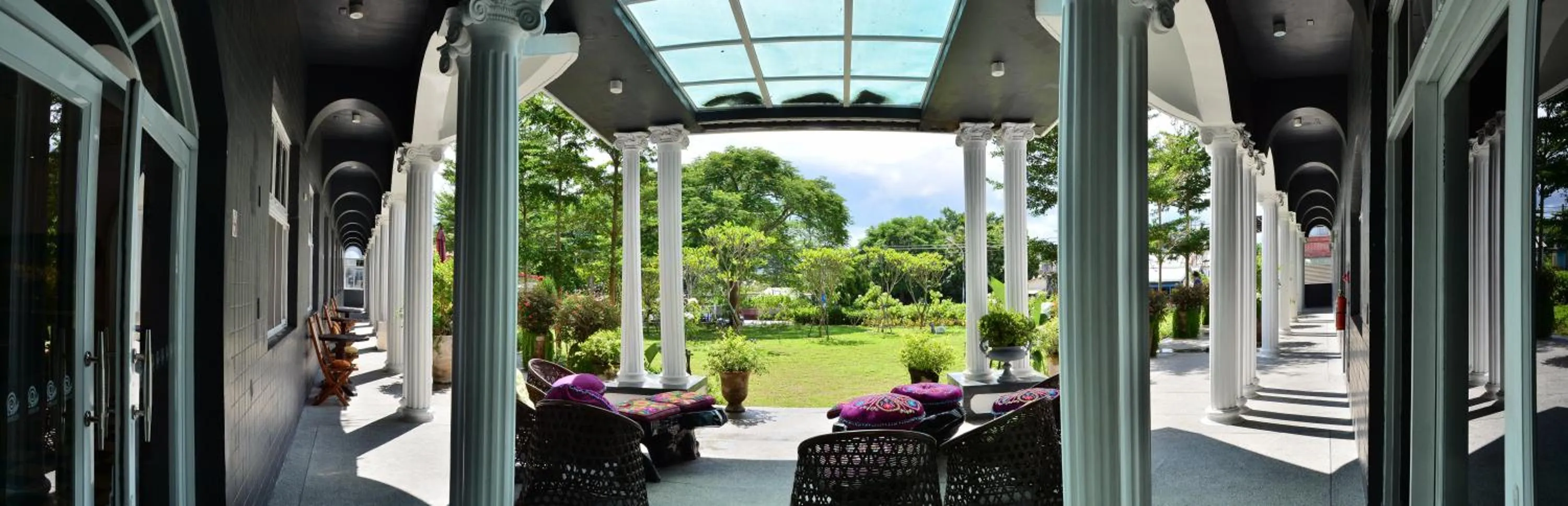 Facade/entrance in Jinhue Hotel