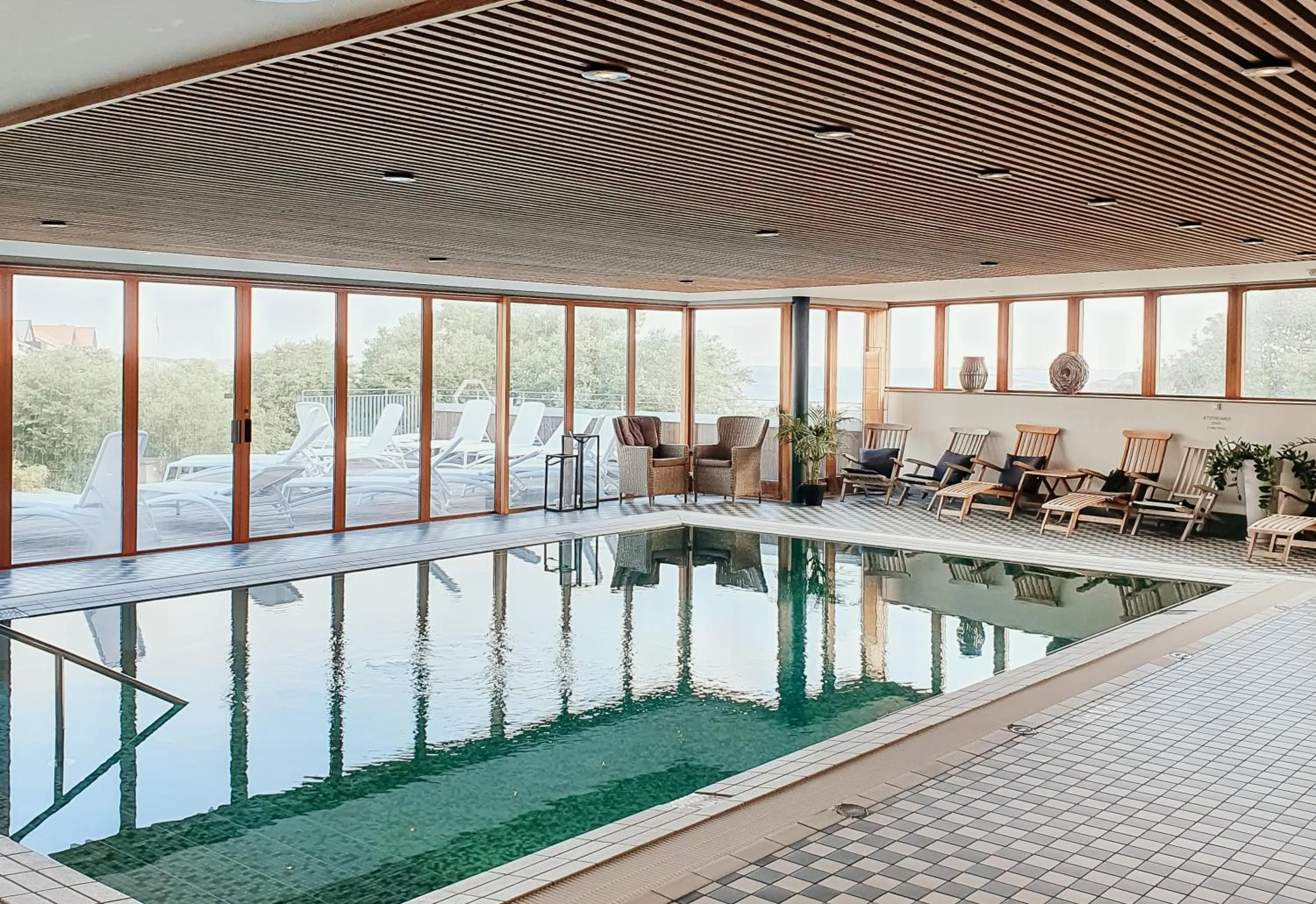Swimming pool in Smögens Hafvsbad