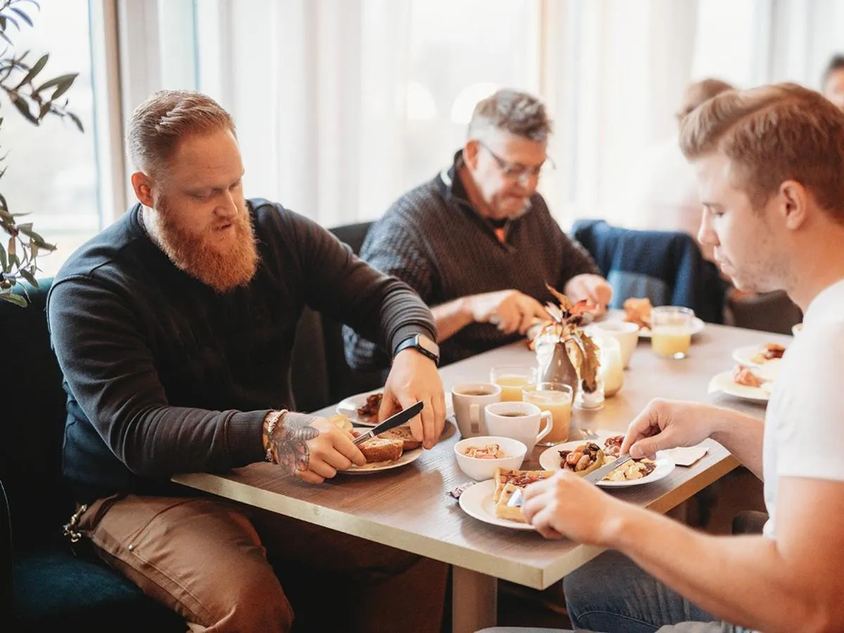 Restaurant/places to eat in Smögens Hafvsbad